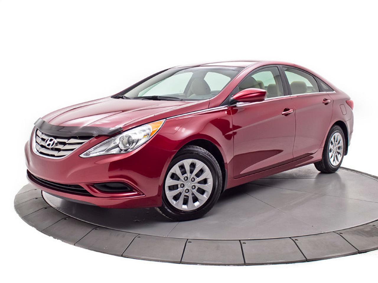<a href=https://www.autoaubaine.com/Hyundai-Sonata-c7013602.html>https://www.autoaubaine.com/Hyundai-Sonata-c7013602.html</a>

BLUETOOTH, CLIMATISEUR, SIÈGES AVANTS CHAUFFANTS, AUTOMATIQUE, CHAÎNE AUDIO AM/FM/CD/MP3, COMMANDES AUDIO AU VOLANT, CONNECTIVITÉ IPOD/USB/AUXILIAIRE, ENJOLIVEUR   DE ROUES, MIROIRS ÉLECTRIQUES, RÉGULATEUR DE VITESSE, TÉLÉDÉVERROUILLAGE AVEC ALARME,   VERROUILLAGE DES PORTIÈRES ÉLECTRIQUE, VITRES ÉLECTRIQUES         BLUETOOTH, AIR-CONDITIONING, HEATED FRONT SEATS, AUTOMATIC, AUDIO SYSTEM WITH AM/FM/CD/MP3, STEERING WHEEL WITH AUDIO CONTROLS, IPOD/USB/AUXILIARY-INPUT JACKS,   WHEELS COVER, POWER MIRRORS, CRUISE CONTROL, REMOTE KEYLESS ENTRY AND PANIC ALARM,   POWER DOOR LOCKS, POWER WINDOWS           Plus de 2 000 véhicules doccasion vendus chaque année !    Nous sommes le concessionnaire Hyundai numéro 1 au Québec pour les véhicules doccasion.        Plus de 200 véhicules doccasion en inventaire    Rapport CARPROOF disponible sur tous nos véhicules    Inspection professionnelle disponible en 120 points        - POLITIQUE DU MEILLEUR PRIX -    NOUS BATTRONS TOUTE COMPÉTITION PLUS 10 % DE LA DIFFÉRENCE!        Pas le temps de vous déplacer? Nous nous déplacerons pour vous!        Taux de financement à partir de 1,9 %    Meilleur taux dintérêt sur le marché !    Financement facile 1re 2e et 3e chance au crédit        Livraison rapide et garantie prolongée disponible        Léquipement peut différer. Confirmez en magasin.        New - Certified Rate from 1.9%    Discover all our certified financing programs and save big!    CARPROOF on all vehicles at Brossard Hyundai    120 points Professional inspection    Enjoy a balance of warranty or low cost extended warranty    The First choice on the south shore for a used car    5 MIN FROM MONTREAL BY CHAMPLAIN    2 MIN FROM LONGUEUIL    Buy with confidence from the largest Hyundai dealership on the south shore. Hyundai vehicles certified. Come see the difference at Brossard Hyundai.    Peace of mind.    We match prices come see us    Wide selection of high quality used cars and trucks.    The equipment may differ. Confirm in store. BL