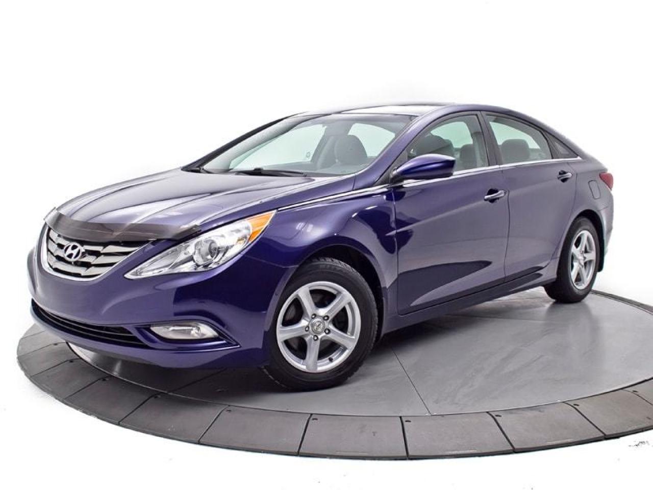Used 2012 Hyundai Sonata Gls A/c T.ouvrant for sale in Brossard, QC