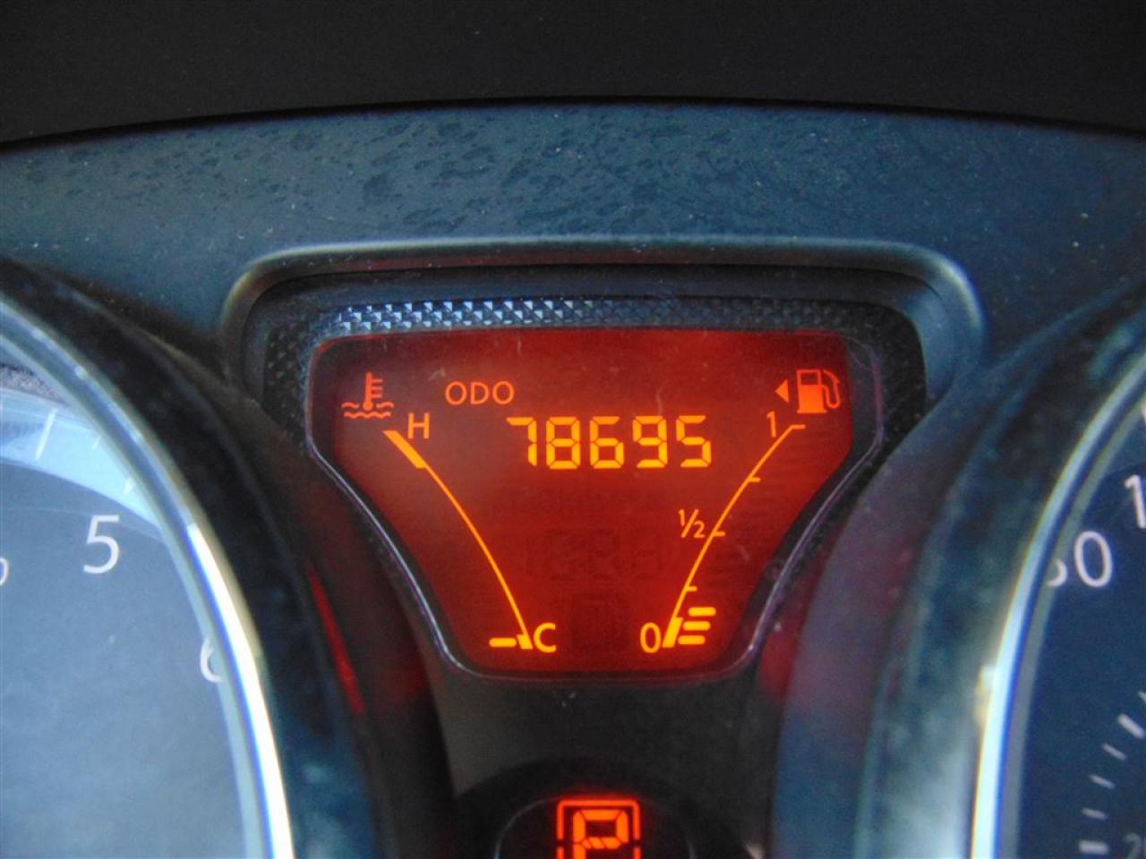 654303