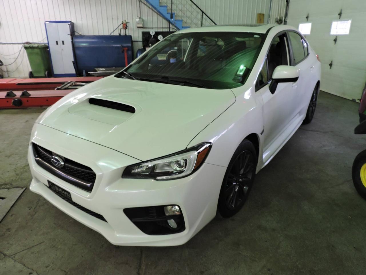 Used 2015 Subaru Impreza WRX Sport-tech berline 4 portes manuelle for sale in St-Hyacinthe, QC
