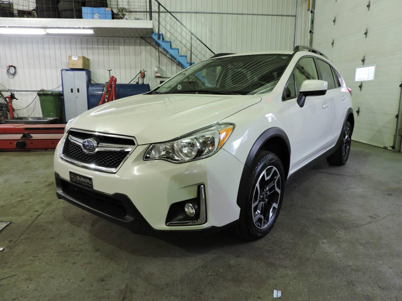 Used 2016 Subaru Crosstrek 2.0i 5 portes Auto avec groupe tourisme for sale in St-Hyacinthe, QC