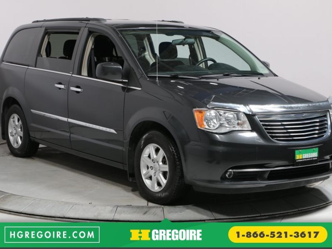 Used 2012 Chrysler Town & Country TOURING A/C for sale in St-Léonard, QC