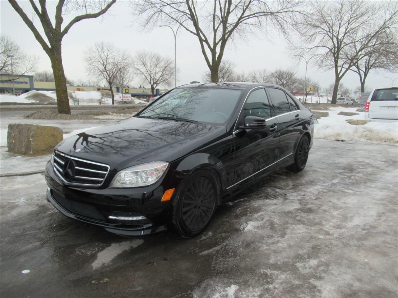 Used 2011 Mercedes-Benz C-Class 4matic Awd for sale in Dollard-des-Ormeaux, QC