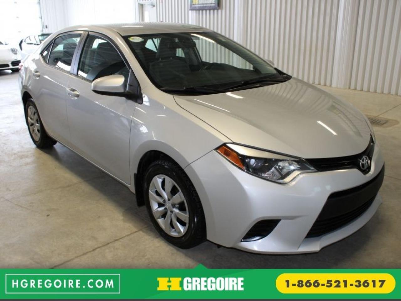 Used 2014 Toyota Corolla LE for sale in St-Léonard, QC