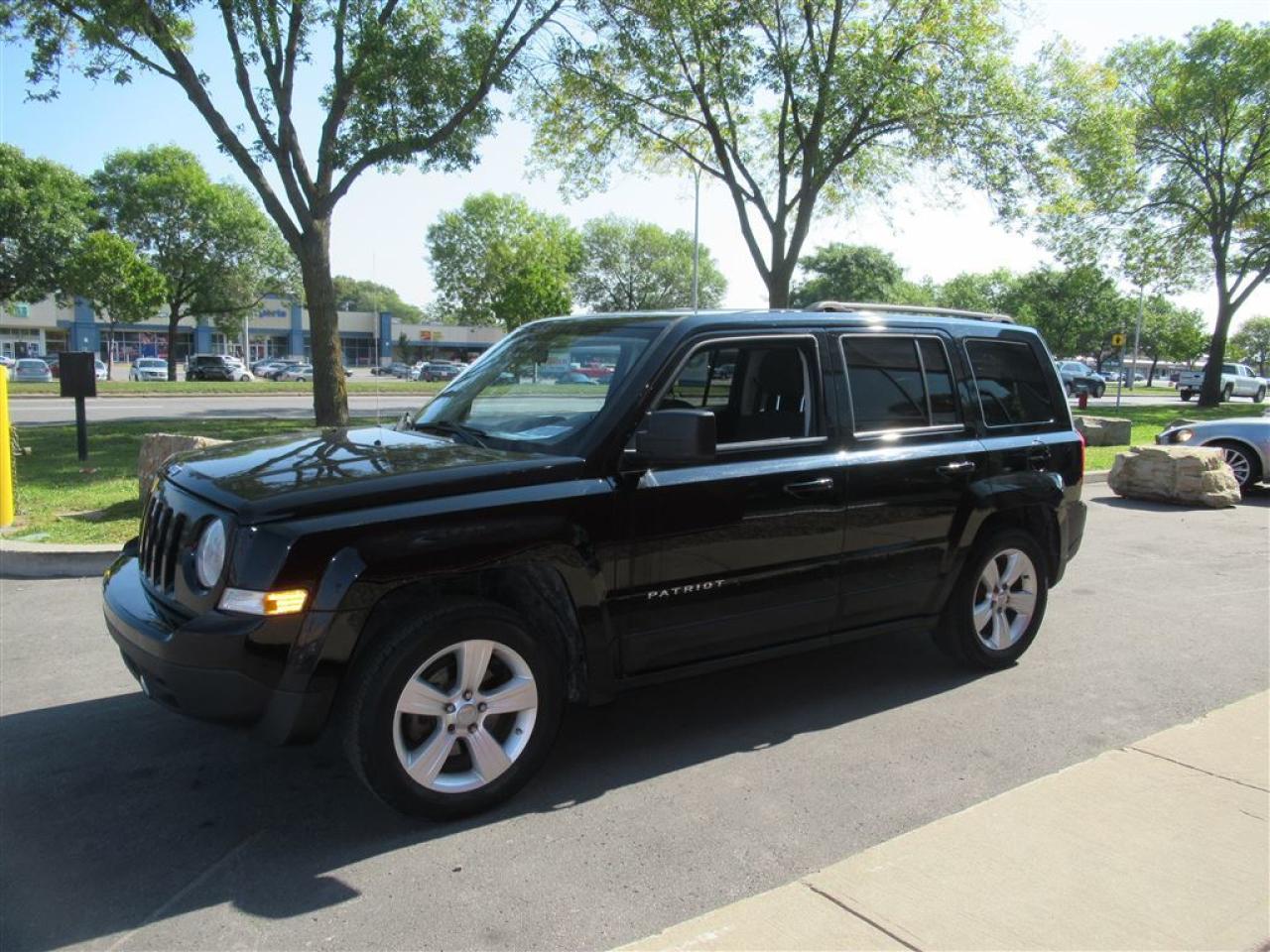 Used 2012 Jeep Patriot North 2wd Sieges for sale in Dollard-des-Ormeaux, QC