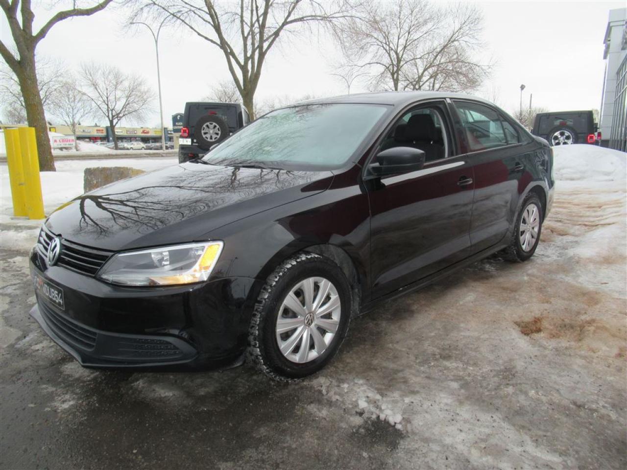 Used 2013 Volkswagen Jetta Trendline for sale in Dollard-des-Ormeaux, QC