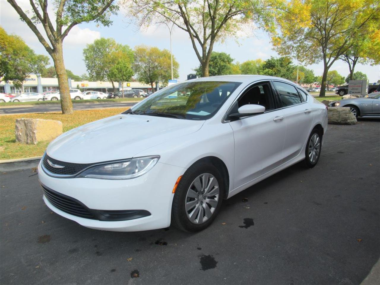 Used 2016 Chrysler 200 Lx Few Colors for sale in Dollard-des-Ormeaux, QC