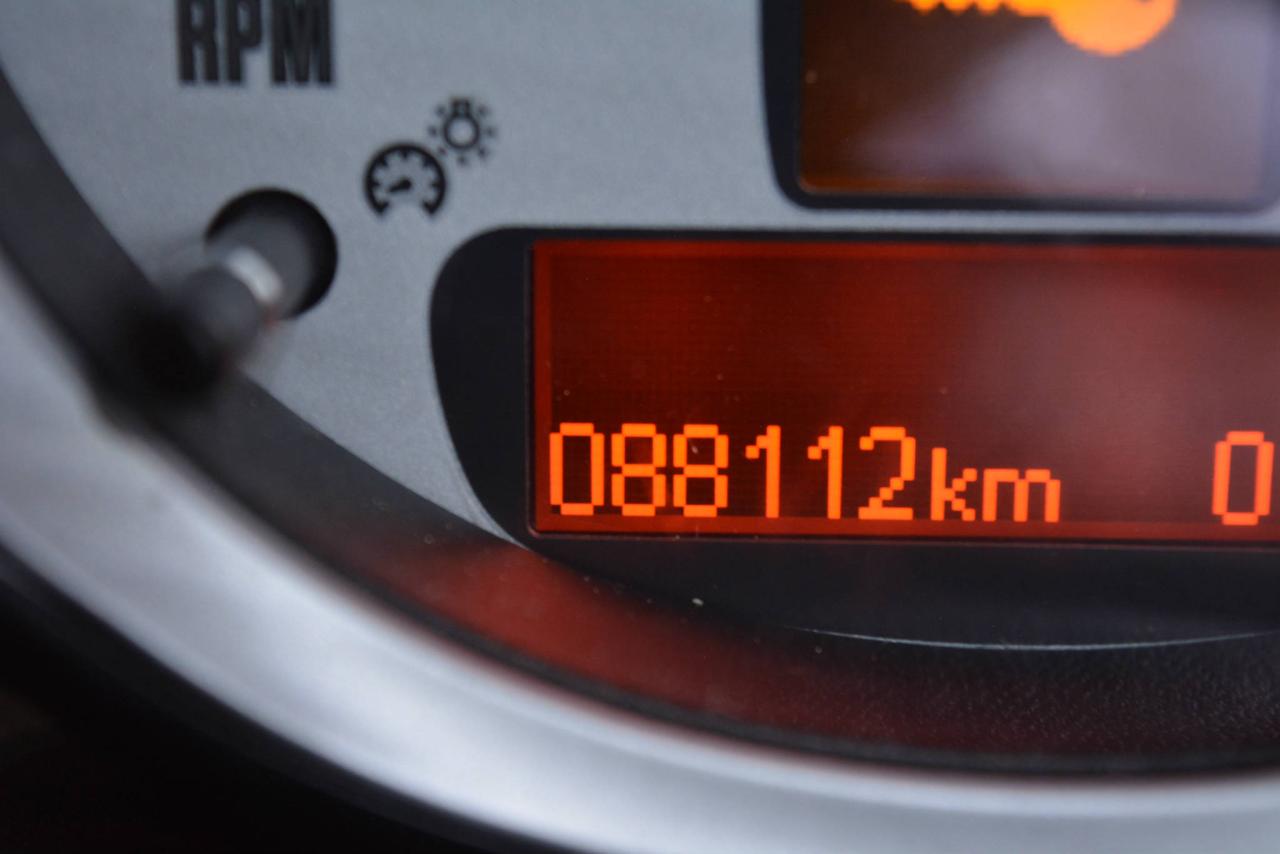654822