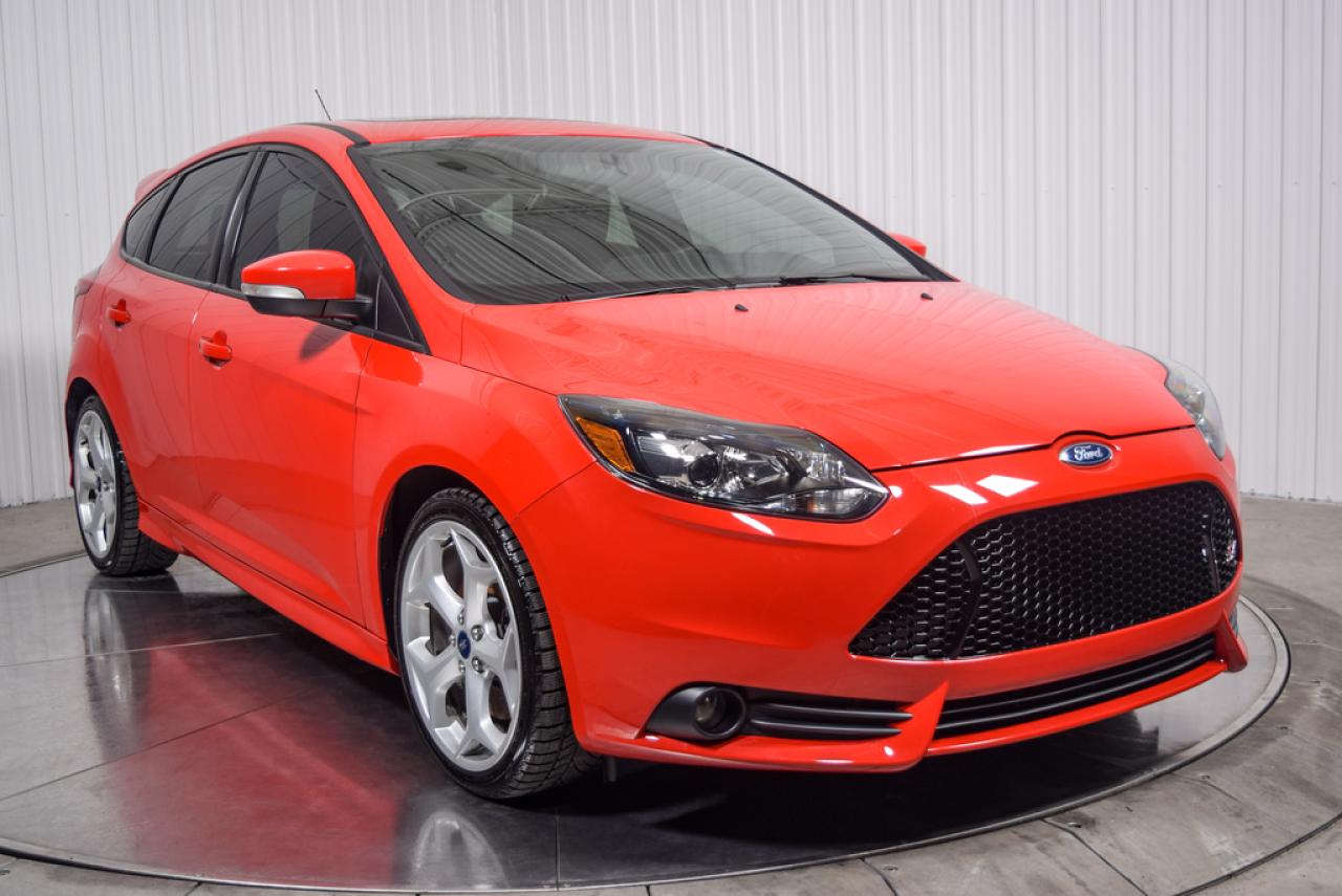 Used 2014 Ford Focus St Mags Cuir Toit for sale in St-Hubert, QC