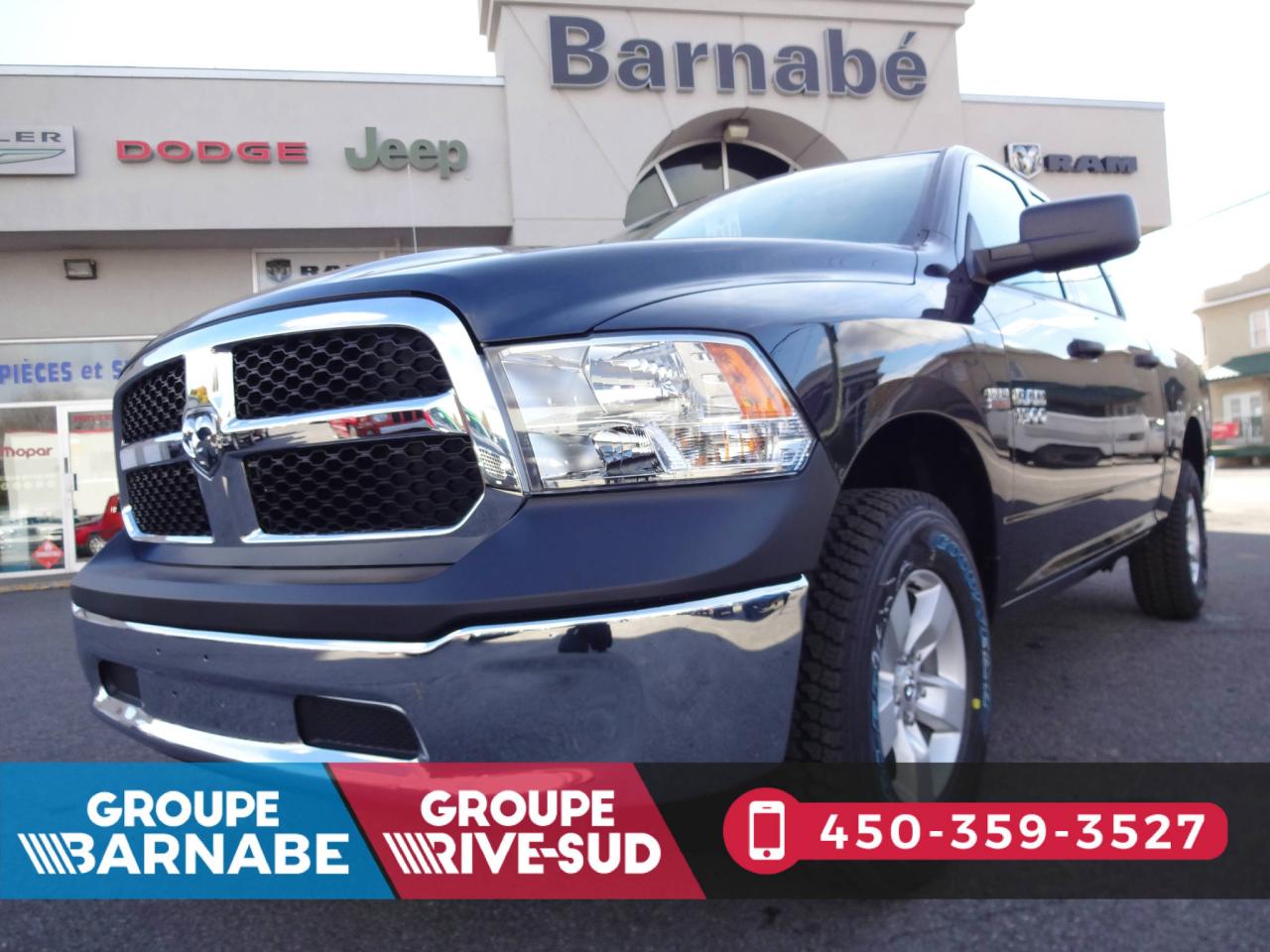Used 2018 Ram 1500 SXT CREW CAB 4X4 for sale in Napierville, QC