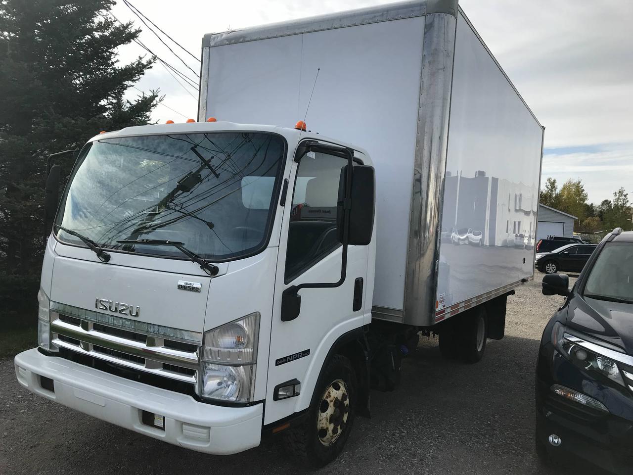 Used 2012 Isuzu Autre NPR for sale in St-F&eacute;licien, QC