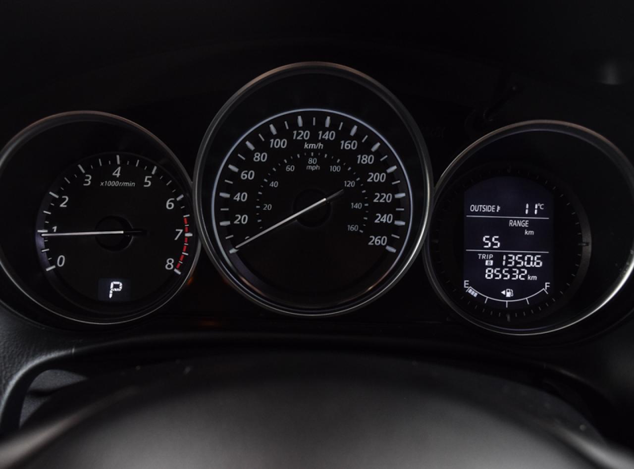 655401