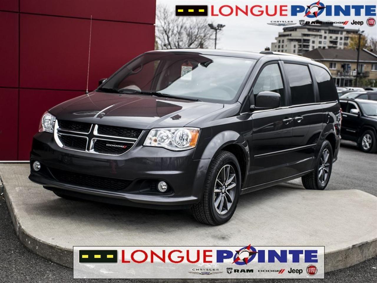 Used 2017 Dodge Grand Caravan Edition Crew Plus for sale in Montréal, QC