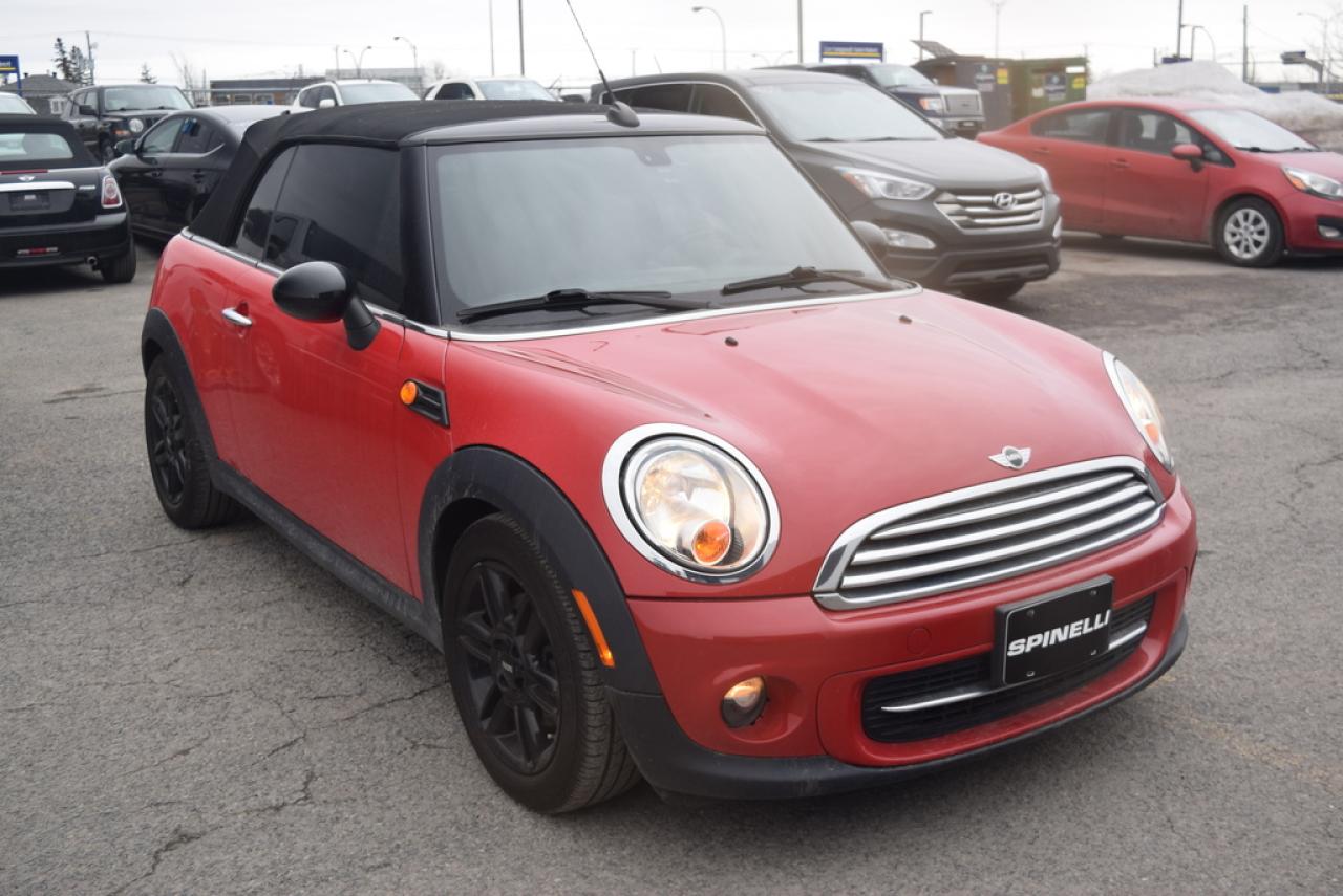 Used 2013 Mini COOPER CONVERTIBLE Decapotable Cuir for sale in St-Hubert, QC