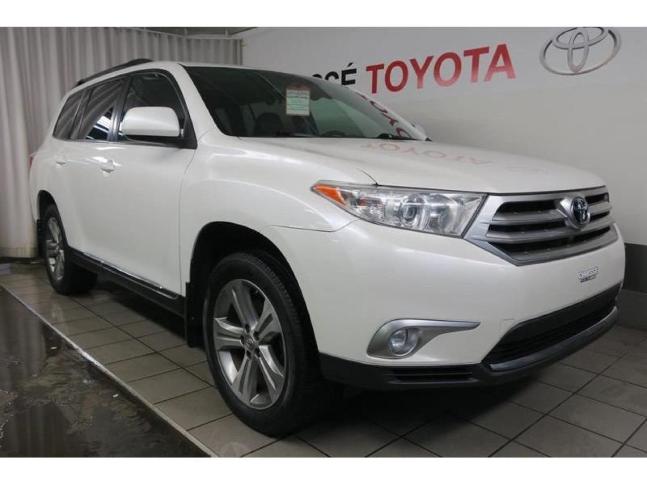 Used 2011 Toyota Highlander Sport V6 Cuir Toit for sale in Montréal, QC