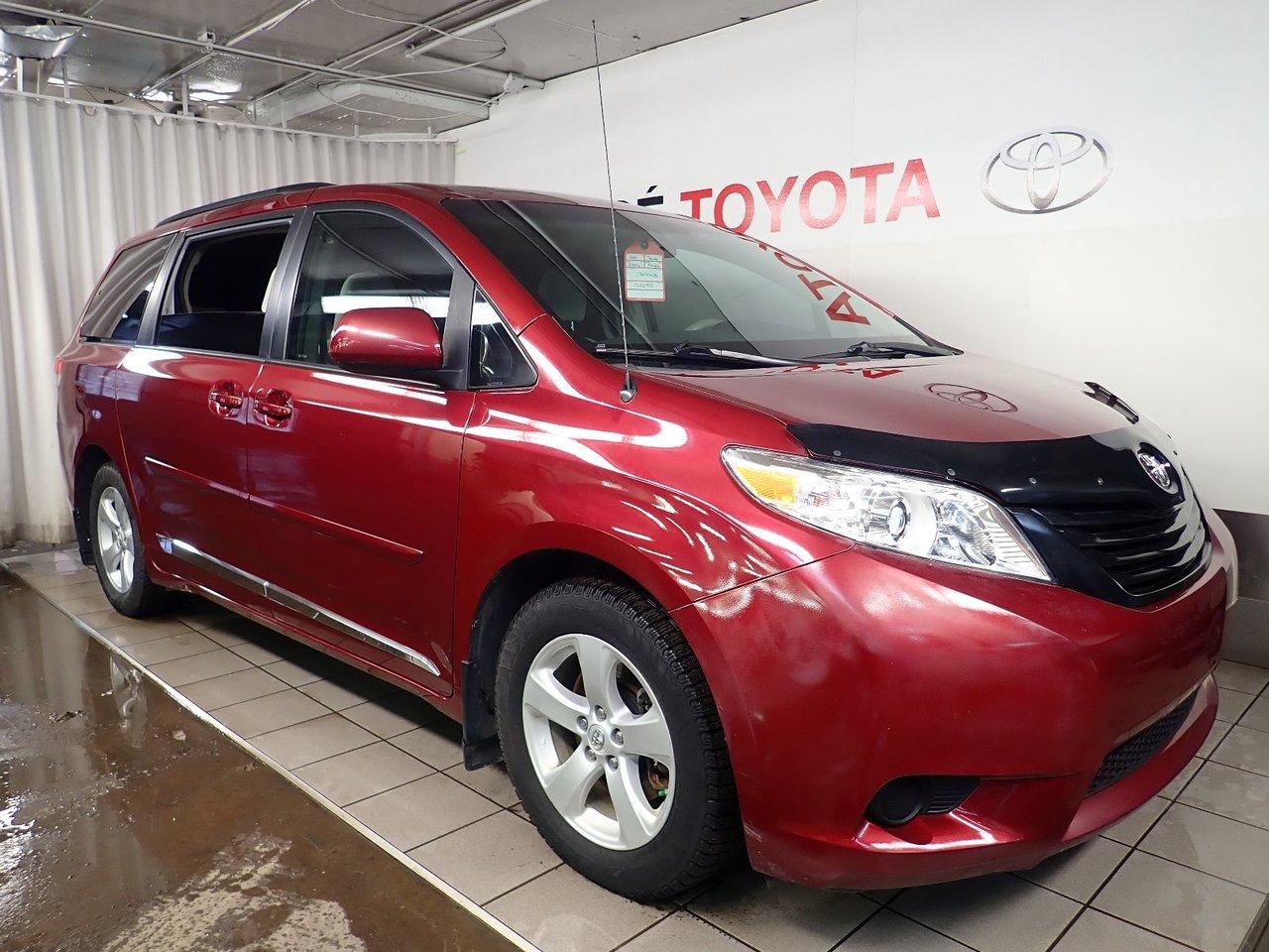 Used 2012 Toyota Sienna  for sale in Montréal, QC