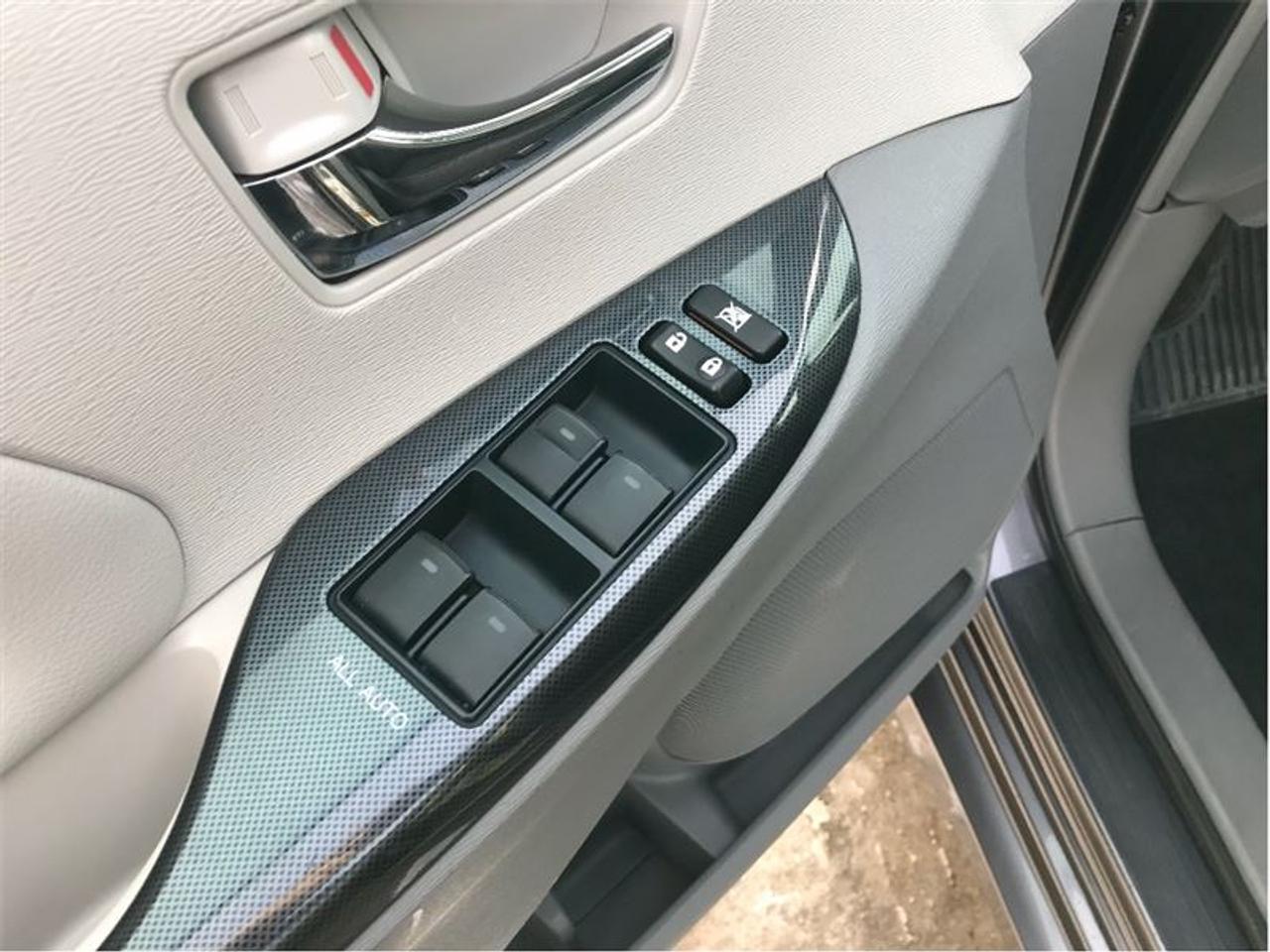 655611.11496372