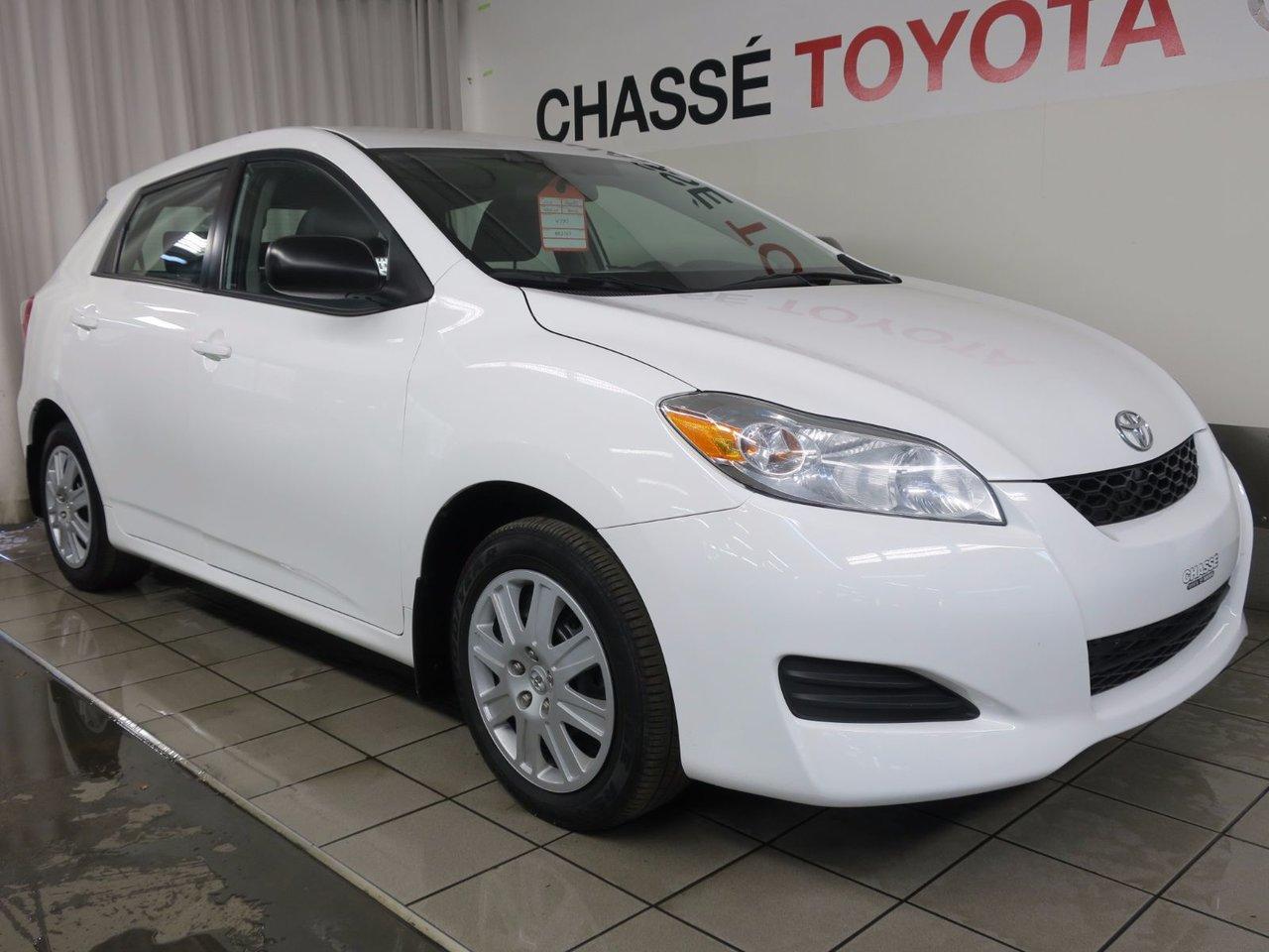 <a href=https://www.autoaubaine.com/Toyota-Matrix-c7001251.html>https://www.autoaubaine.com/Toyota-Matrix-c7001251.html</a>

Toyota Matrix Gr. Commodit?  2012Régulateur de vitesse, Essuie-glaces intermittents, Essuie-glace arrière, Anti-démarreur, Freins ABS, Contrôle de stabilité, Coussin gonflable conducteur, Coussins gonflables latéraux, Lecteur CD, Lecteur MP3, 6 Haut-parleurs, Portes électriques, Tachymètre, Vitres électriques, Air climatisé, Lampes de lecture arrière, Sièges arrières rabattables, Volant ajustable, Enjoliveurs, Tapis protecteurs, Tout équipé, Radio AM/FM, Rétroviseur électrique, Direction assistée, Télédéverrouillage, Rétroviseurs chauffants, Banquette arrière divisé, Coussins gonflables arrière pour la tête, Sièges tissu, Freins à disque, Rétroviseurs électriques, Antipatinage, Verrous de sécurité pour enfants, Sièges baquets, Prise Auxiliaire, Port USB