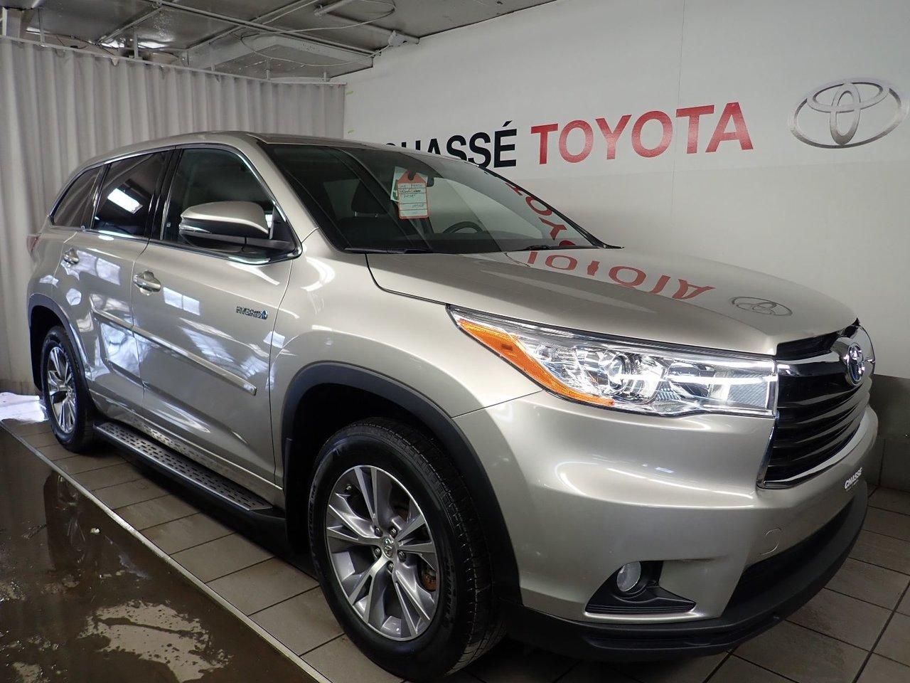 Used 2015 Toyota Highlander Le + Beaucoup for sale in Montréal, QC