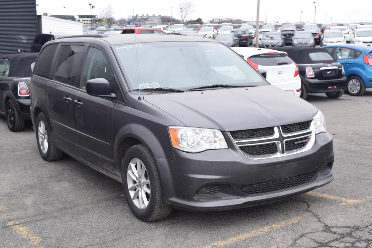 Used 2015 Dodge Grand Caravan Sxt Stow&go Mags Nav for sale in St-Hubert, QC