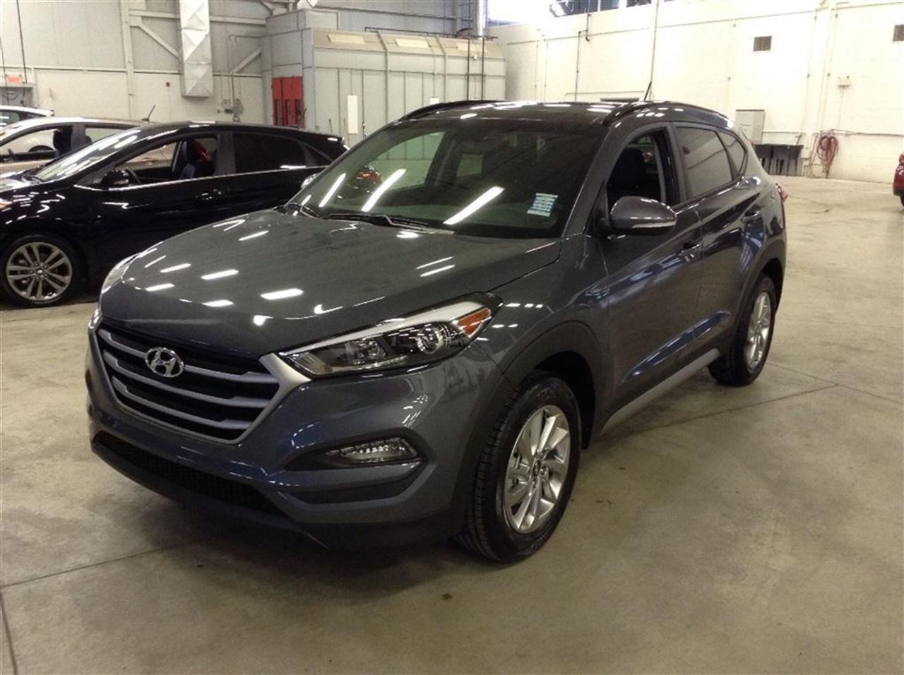 <a href=https://www.hyundailongueuil.com/occasion/Hyundai-Tucson-2017.html>https://www.hyundailongueuil.com/occasion/Hyundai-Tucson-2017.html</a>

79$/sem*. 0$ comptant ,0 % Financement disponible avec autres promotions. Encore mieux sur place.  Comparer vos paiements. Obtenez les plus petites mensualités. Prix valide du 9 au 16 mars 2018. Comparez les mensualités avantageuse pour un neuf vs les usagées. Transport et préparation, plein dessence,tout frais et rabais inclus.   Visitez notre site pour autres promotions www.hyundailongueuil.com  Toujours mieux sur place.  Obtenez la meilleure transaction comme beaucoup de clients partout au Québec.  Notre but vous offrir la meilleure expérience dachat.  Appelez nous! pour comparez !  Garantie globale 5 ans ou 100 000 km ,  Assistance routière 5 ans ou 100 000 km inclus  Couleur peut différer selon disponibilité. Inclus rabais aux particuliers. Cette offre est non-combinable avec dautres promotions.
Surfaces de sièges en cuir
Toit ouvrant panoramique avec lampe de lecture à DEL
Siège de conducteur et support lombaire à réglage électrique
Climatisation automatique sur deux zones avec ioniseur dair et désembueur automatique 
* Financement I4 2.0 L DACT à injection directe de carburant et distribution double des soupapes à variation continue (D-DSVC)
Ville 11,0 L/100 km, autoroute 9,1 L/100 km, combinée 10,2 L/100 km
Freins à disque aux 4 roues
Boîte automatique à 6 rapports avec mode manuel SHIFTRONIC
Traction intégrale DynamaxMC
Direction assistée par moteur électrique (MDPS)
Sélection du mode de conduite Coussins gonflables (6) - Coussins avancés à lavant, coussins sur le côté des sièges avant et rideaux gonflables sur le pavillon avec détecteur de tonneau
Système de freinage antiblocage (ABS), distribution électronique de la force de freinage (EBD) et aide au freinage durgence (BA)Bouton de 
Protecte
Aide au freinage en descente (DBC) et aide au démarrage en pente (HAC)
Télédéverrouillage avec antivol Climatiseur
Climatisation automatique sur deux zones avec ioniseur dair et désembueur automatique
Climatiseur avec commande manuelle de température et évents au plancher pour la deuxième rangée de sièges
Caméra de recul
Console centrale avec rangement et accoudoir
Poignées de portière et rétroviseurs extérieurs de couleur carrosserie
Siège de conducteur à réglage sur 6 directions dont en hauteur
Volant chauffant
Sièges avant chauffants sur 3 niveaux
Sièges chauffants sur la deuxième rangée
Lampes de lecture avec porte-lunettes, plafonnier et lampe daire à bagages
Capacité - 5 places
Poches dans les portières avant et arrière
Commandes audio, de régulateur et de téléphone au volant
Téléphonie mains libres Bluetooth®
Colonne de direction inclinable et télescopique
Glaces à commande électrique avec descente et remontée automatique du côté conducteur
Sièges rabattables 60/40 à larrière et inclinaison à 2 niveaux et accoudoir central
Miroirs illuminés sur les pare-soleil du conducteur et passager avant et boîte à gants illuminée
Volant et pommeau de levier de vitesses gainés de cuir
Surfaces de sièges en cuir
Toit ouvrant panoramique avec lampe de lecture à DEL
Siège de conducteur et support lombaire à réglage électrique Jantes en aluminium 17 po et pneus quatre saisons P225/60R17
Phares projecteurs avec accents à DEL
Becquet arrière intégré avec feu darrêt surélevé
Essuie-glace à intemittance variable au pare-brise
Déglaceur dessuie-glace au pare-brise
Phares antibrouillard
Phares automatiques avec feux de jour à DEL
Longerons de porte-bagages
Clignotants à DEL intégrés aux rétroviseurs extérieurs
Glace solaire à lavant, glaces teintées à larrière
* terme de 96 mois a 3.97% ,obligation totale de 32864$.