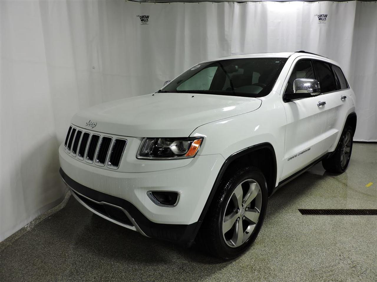 <a href=https://www.actionchevrolet.com/occasion/Jeep-Grand_Cherokee-2016.html>https://www.actionchevrolet.com/occasion/Jeep-Grand_Cherokee-2016.html</a>

Démarreur distance,Caméra de recul**CERTIFIÉ** 1 seul propriétaire. Garantie Jeep avec assistance routière.    Carproof vérifié.    Inspection de 150 points par technicien Certifié inclue.    Le meilleur financement sur place! Avec le Plan V.I.P**    ** Sujet à approbation du crédit,montant et année du véhicule.    Sur la Rive Sud de Montréal.(Frais SVGO,Carproof sus**détail en magasin)        Notre localisation nous rend très facile daccès pour tous les gens de la Montérégie. Que vous veniez de Longueuil, Brossard ou St-Jean Sur Richelieu. Vous nous trouverez très facilement par le chemin des Promenade St-Bruno.        Si vous venez de Montréal, de Laval ou de la Rive Nord. Vous navez qua passer par le pont Champlain et lautoroute 30. Une fois rendu sur la Rive Sud, vous nêtes qua 10 minutes de notre concession Chevrolet, Buick, GMC.                    Nous vendons et capable de vous trouvez toutes les marques de véhicules doccasion.