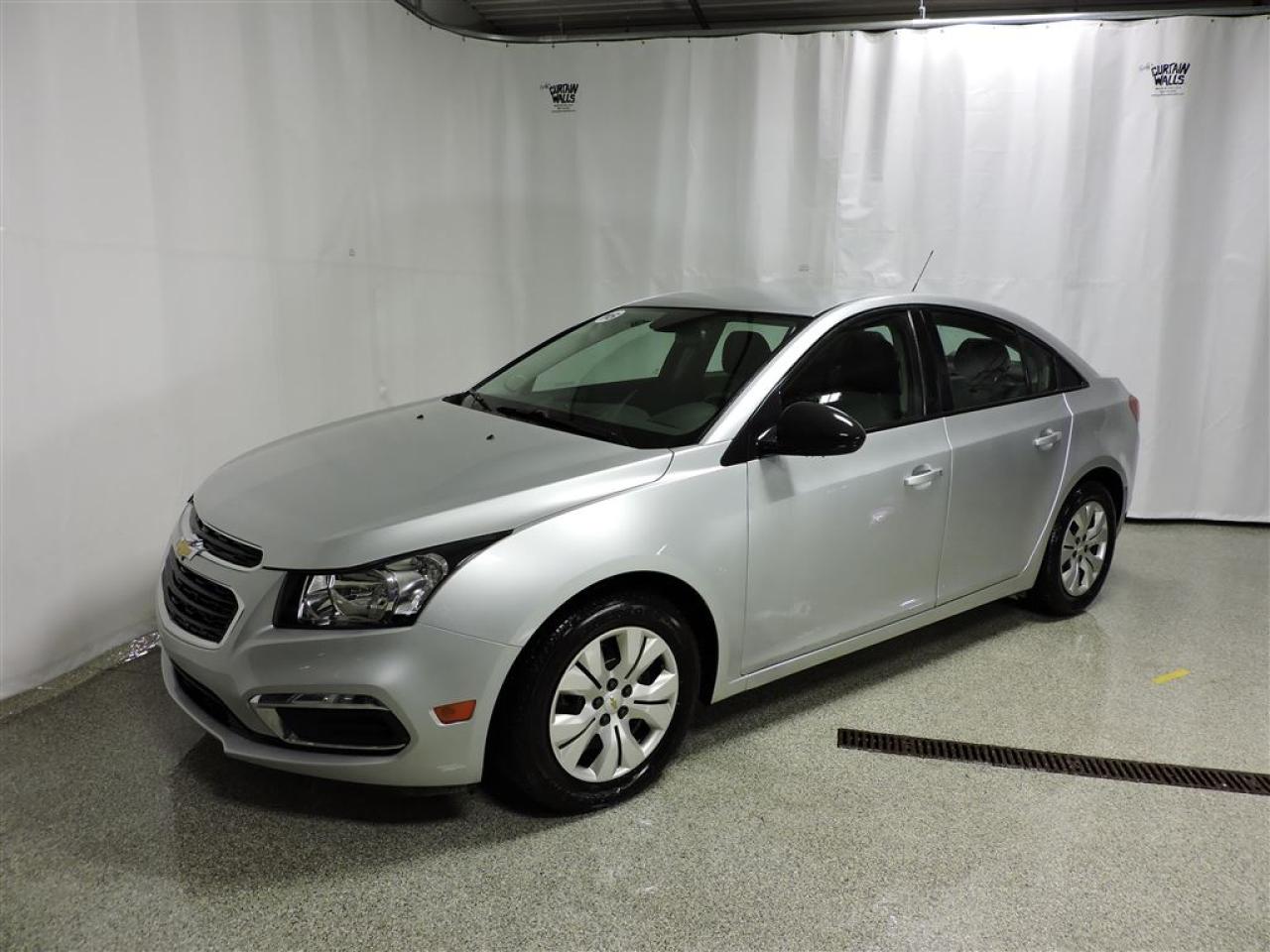 Used 2016 Chevrolet Cruze Ls 2ls, A/c, Gr for sale in St-Hubert, QC