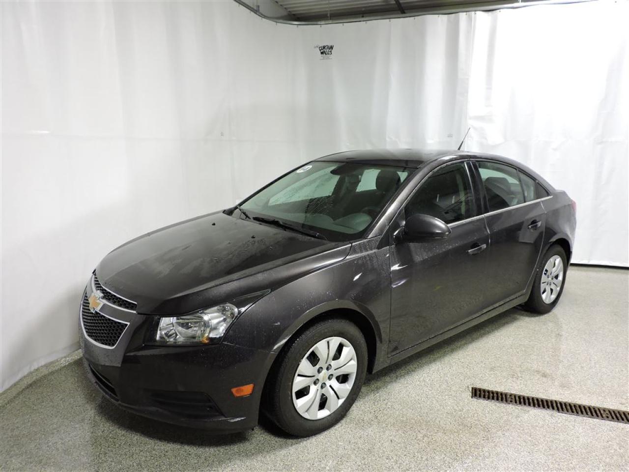Used 2014 Chevrolet Cruze 1lt, A/c,bluetooth for sale in St-Hubert, QC