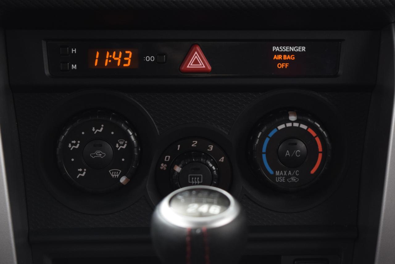 655824