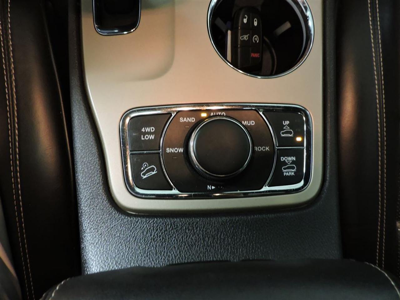 655832.11501526