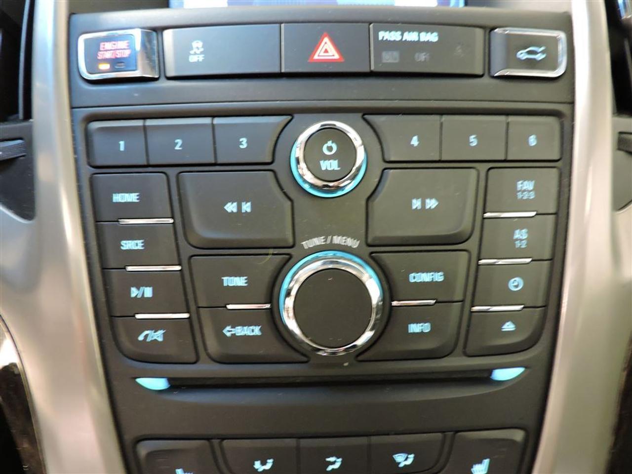 655841.11501765