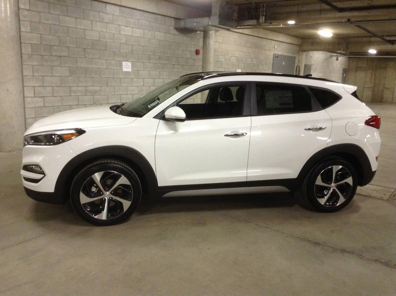 <a href=https://www.hyundailongueuil.com/occasion/Hyundai-Tucson-2018.html>https://www.hyundailongueuil.com/occasion/Hyundai-Tucson-2018.html</a>

88$/sem*  , 0$ comptant ,Aussi 1.9% disponible avec autres promotions. Encore mieux sur place.
Valide du 9 au 16 mars  2018. Inclus rabais aux particulier. cette offre ne peut être combiné.
Transport et préparation, plein dessence, tout frais inclus. Garantie globale 5 ans ou 100 000 km ,  Assistance routière 5 ans ou 100 000 km inclus  Couleur peut différer selon disponibilité.
Moteur 4 cylindres 1.6L turbo à injection directe dessence
Boite à double embrayage EcoShift à 7 rapports
Jantes en alliage daluminium de 19 po
Grille de calandre et poignées de portière extérieures chromées
Moteur 4 cylindres de 1,6 L à DACT, à turbocompresseur, injection directe dessenceet distribution à double calage des soupapes à variation continue
Ville 9,9 L/100 km, autoroute 8,5 L/100 km, combinée 9,3 L/100 km
Freins à disque aux 4 roues
Boite à double embrayage à 7 rapports
Traction intégrale
Direction assistée par moteur électrique
Sélection du mode de conduite
Coussins gonflables (6) - Coussins avancés à lavant, coussins sur le côté des sièges avant et rideaux gonflables sur le pavillon avec détecteur de tonneau
Système de freinage antiblocage ABS, distribution électronique de la force de freinage et aide au freinage
Aide au freinage en descente et aide au démarrage en pente
Télédéverrouillage avec antivol
Bouton de verrouillage des glaces à commande électrique
Système de Gestion de la stabilité du vehicule avec contrôle électronique de la stabilité et antipatinage
Détection des angles morts (BSD) avec alerte de circulation transversale arrière (RCTA) et aide au changement de voie (LCA)
Climatiseur
Écran tactile de 7 po avec SiriusXMMC
Caméra de recul
Console centrale avec rangement et accoudoir
Poignées de portière et rétroviseurs extérieurs de la couleur de la carrosserie
Volant chauffant
Siège de conducteur à réglage sur 6 directions dont en hauteur
Sièges avant chauffants(3 intensités)
Sièges arrière chauffants (2e rangée)
Siège de conducteur et support lombaire à réglage électrique
Lampes de lecture avec porte-lunettes, plafonnier et lampe daire à bagages
Capacité - 5 places
Espaces de rangement dans les portières avant et arrière
Commandesde la chaine audio, du régulateur de vitesse et du système téléphonique montées au volant
Système téléphonique mains libres Bluetooth®
Colonne de direction inclinable et télescopique
Glaces à commandes électriques et glace du conducteur à montée/descente automatique
Sièges rabattables 60/40 à la 2e rangée avec inclinaison à 2 niveaux et accoudoir central
Miroirs illuminés sur les pare-soleil du conducteur et passager avant et boite à gants illuminée
Volant et pommeau de levier de vitesses gainés de cuir
Surface des sièges en cuir
Toit ouvrant panoramique avec lampe de lecture à DEL
Siège de conducteur et support lombaire à réglage électrique
Régulation automatique de la température sur deux zones avec ioniseur et désembueur automatique
Jantes en aluminium 19 po et pneus quatre saisons P245/45R19
Phares de type projecteurs avec accents à DEL
Becquet arrière intégré avec feu darrêt surélevé
Essuie-glace à intemittance variable au pare-brise
Déglaceur dessuie-glace au pare-brise
Phares antibrouillard
Phares automatiques avec phares de jour à DEL
Longerons de porte-bagages au toit
Clignotants à DEL sur les rétroviseurs extérieurs
Poignées extérieures de portières avant illuminées
Glaces de custode teintées à larrière
Panneaux avant et arrière de haute qualité
Embout déchappement double chromé
Poignées extérieures de portière et calandre chromées
Régulation automatique de la température sur deux zones avec ioniseur et désembueur automatique
Volant chauffant
*financement de 96 mois à 3.9% totale de 36608$