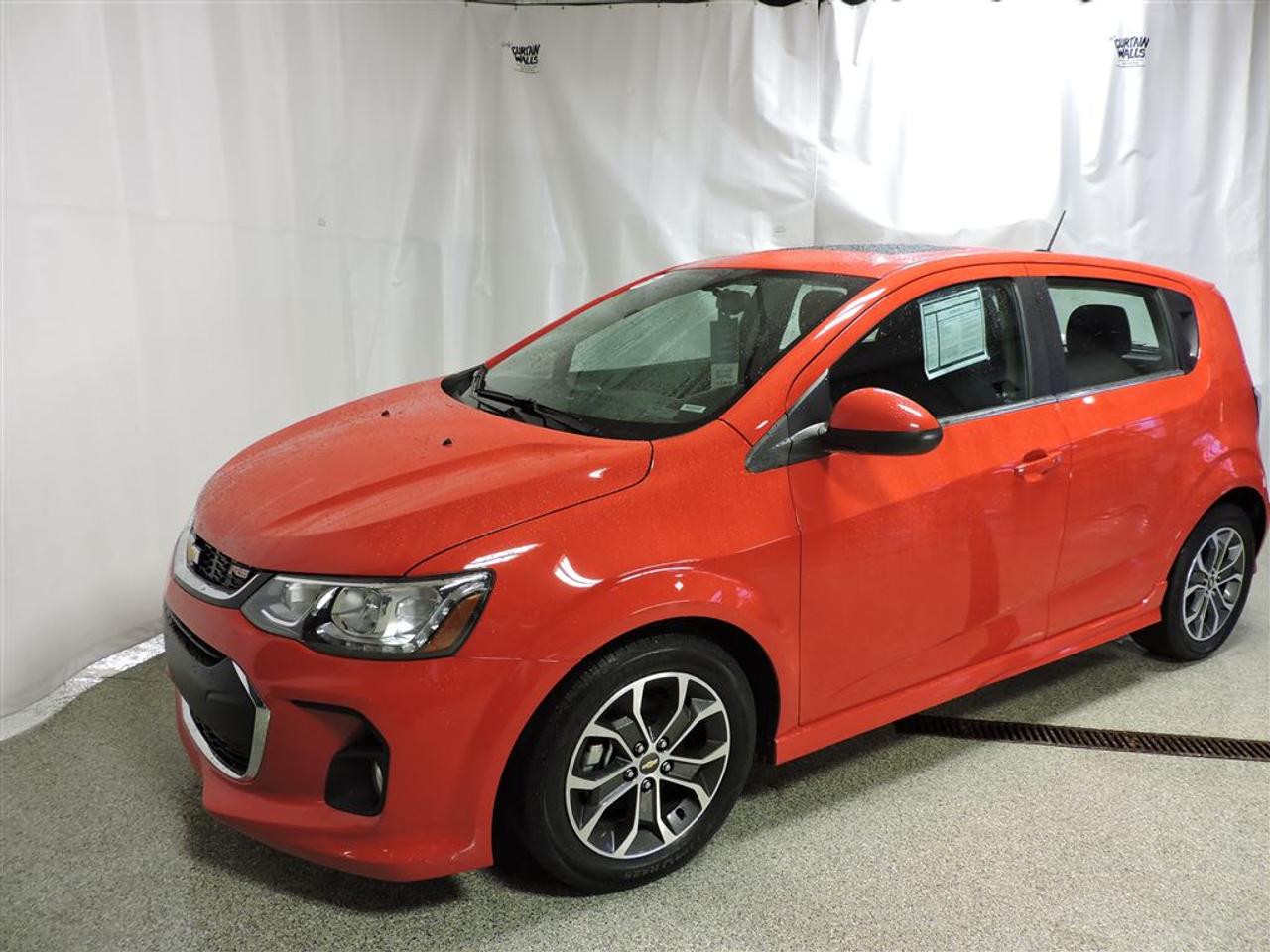 <a href=https://www.actionchevrolet.com/occasion/Chevrolet-Sonic-2017.html>https://www.actionchevrolet.com/occasion/Chevrolet-Sonic-2017.html</a>

**CERTIFIÉ FINANCEMENT A PARTIR DE 0.9%. Garantie avec assistance routière.Aucun dossier de dommages trouvé sur Carproof.Inspection de 150 points par technicien Certifié inclue.Le meilleur financement sur place! Avec le Plan V.I.P**** Sujet à approbation du crédit,montant et année du véhicule. Sur la Rive Sud de Montréal.(Frais SVGO,Carproof sus**détail en magasin)Notre localisation nous rend très facile daccès pour tous les gens de la Montérégie. Que vous veniez de Longueuil, Brossard ou St-Jean Sur Richelieu. Vous nous trouverez très facilement au coin de lautoroute 30 et chemin Chambly tout près des promenade st-bruno.Si vous venez de Montréal, de Laval ou de la Rive Nord. Vous navez qua passer par le pont Champlain et lautoroute 30. Une fois rendu sur la Rive Sud, vous nêtes qua 10 minutes de notre concession Chevrolet, Buick, GMC.nous achetons votre véhicule peu importe la marque.nous offrons le service de recherche de votre prochain véhicule de toute marques.
