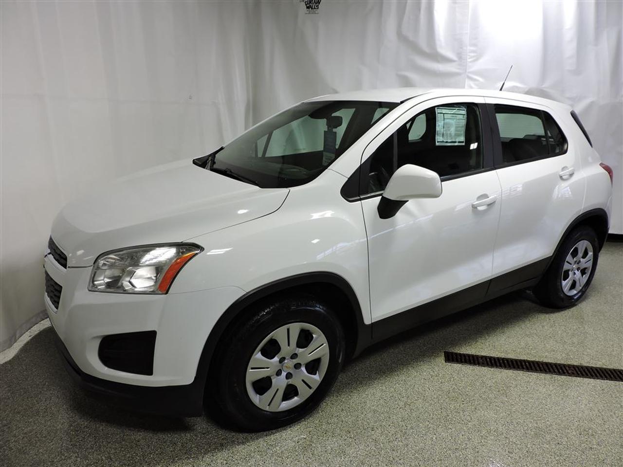 <a href=https://www.actionchevrolet.com/occasion/Chevrolet-Trax-2014.html>https://www.actionchevrolet.com/occasion/Chevrolet-Trax-2014.html</a>

**CERTIFIÉ** 1 seul propriétaire. Garantie avec assistance routière.Aucun dossier de dommages trouvé sur Carproof.Inspection de 150 points par technicien Certifié inclue.Le meilleur financement sur place! Avec le Plan V.I.P**** Sujet à approbation du crédit,montant et année du véhicule. Sur la Rive Sud de Montréal.(Frais SVGO,Carproof sus**détail en magasin)Notre localisation nous rend très facile daccès pour tous les gens de la Montérégie. Que vous veniez de Longueuil, Brossard ou St-Jean Sur Richelieu. Vous nous trouverez très facilement au coin de lautoroute 30 et chemin Chambly tout près des promenade st-bruno.Si vous venez de Montréal, de Laval ou de la Rive Nord. Vous navez qua passer par le pont Champlain et lautoroute 30. Une fois rendu sur la Rive Sud, vous nêtes qua 10 minutes de notre concession Chevrolet, Buick, GMC.nous achetons votre véhicule peu importe la marque.nous offrons le service de recherche de votre prochain véhicule de toute marques.