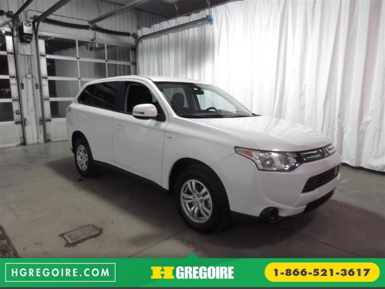 Used 2014 Mitsubishi Outlander SE for sale in St-Léonard, QC