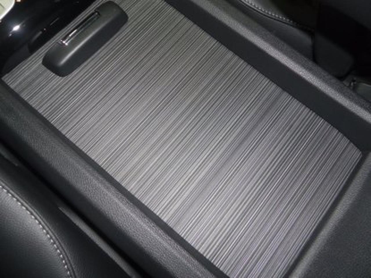 655896
