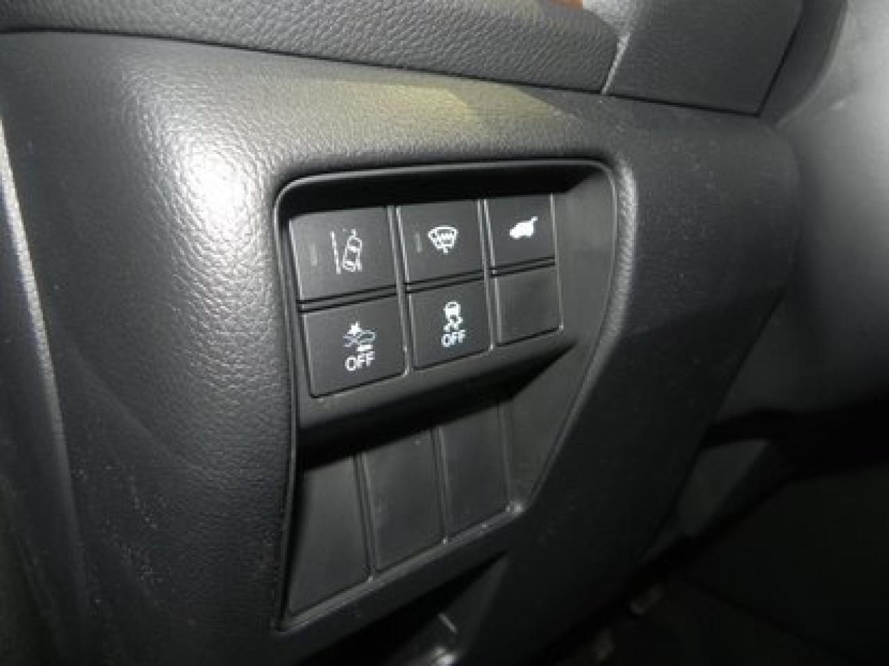 655911