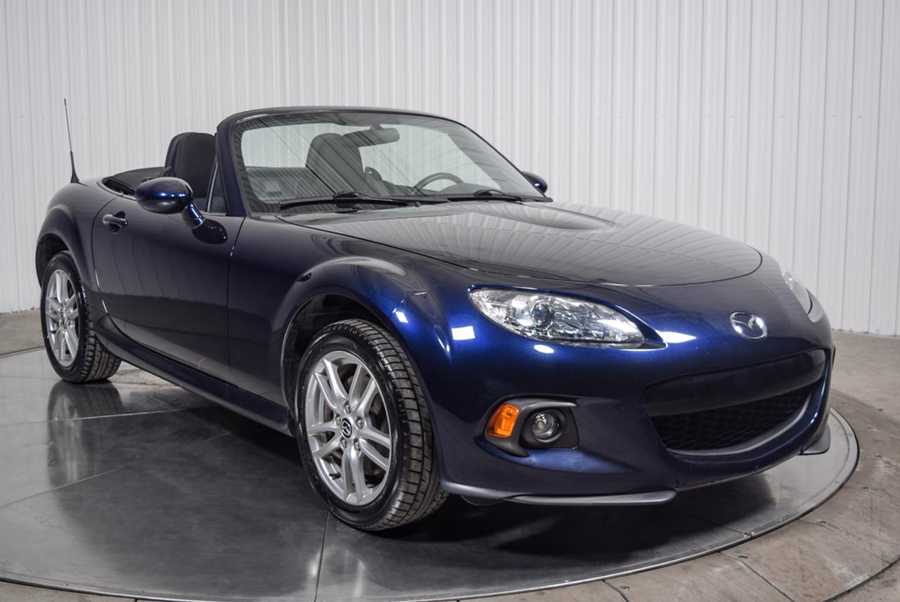 <a href=https://www.autoaubaine.com/Mazda-MX-5-c6994307.html>https://www.autoaubaine.com/Mazda-MX-5-c6994307.html</a>

DECAPOTABLE MANUELLE MAGS TRES PRORPE 1200 véhicules - Livraison 24h - Financement facile à partir de 0.9% - Ouvert 7 jours / 5 soirs Automobile en Direct.com cest le plus gros inventaire de véhicules doccasion, avec toutes les marques et tous les modèles offert au meilleur prix. Cest aussi profiter de nombreux avantages exclusifs et dune gamme complète de services offerts en un seul endroit: - Livraison rapide en moins de 24h. - Financement facile sur place à partir de 0.9%. - 2ième et 3ième chance au crédit 100% approuvée. - Allocation incroyable pour vente et échange de véhicule sur place. Au delà des véhicules, Automobile en Direct.com, cest une équipe de 150 passionnés qui vous accueille dans une ambiance sincère, amicale et courtoise. Il ny a pas de fla-fla ou de pression inutile. Vous vendez votre véhicule? Nous achetons au meilleur prix même si vous nachetez pas avec nous. Passez nous voir en magasin ou prenez rendez-vous pour un essai routier. Faites vite. Chaque véhicule est unique. Ce véhicule ne correspond pas exactement à ce que vous recherchez? Visitez Automobile en Direct.com, nous avons accès à toutes les marques et tous les modèles au meilleur prix garanti. Automobile en Direct.com - Encore mieux que du neuf. Automobile en Direct.com is the largest used car inventory with all makes and models offered at the lowest price. They also offer access to exclusive offers and services in one location: - Fast delivery in less than 24 hours. - Easy financing starting at 0.9%. - 2nd and 3rd credit chance 100% approved. - Best value offered for your trade-in. Beyond the vehicles, Automobile en Direct.com is a team of 150 pasionnate people that welcome you in a simple, friendly and nice atmosphere. There is no run-around or pressure when you deal with us. Are you selling your vehicle? We buy at the best price, even if you dont buy with us. Visit us in store or make an appointment for a test drive. Hurry hup, every vehicle is unique. This vehicle does not match exactly with what you want? Visit us at Automobile en Direct.com, we have access to all makes and vehicle at the lowest price guaranteed Automobile en Direct.com - Even better than new.