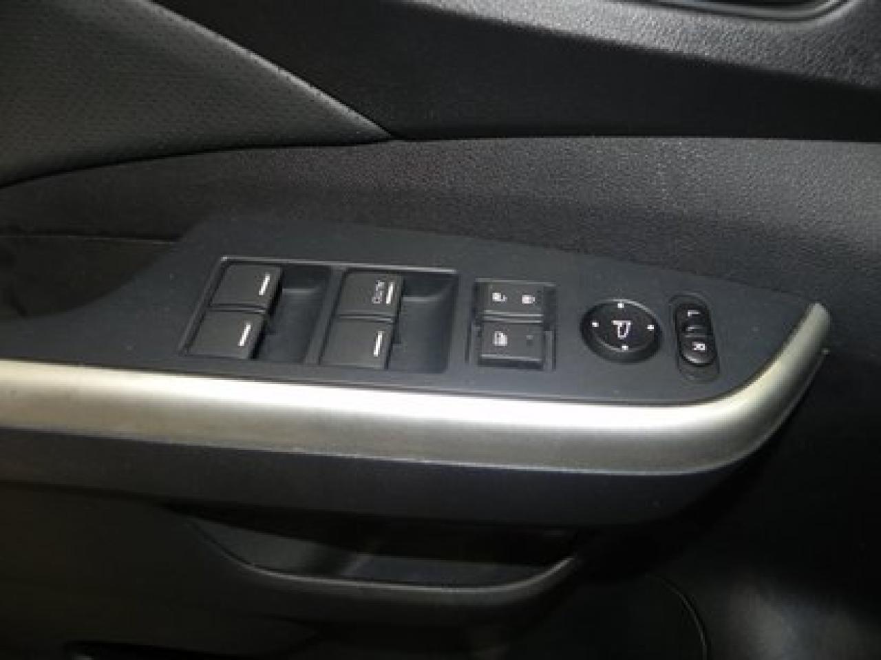 655986