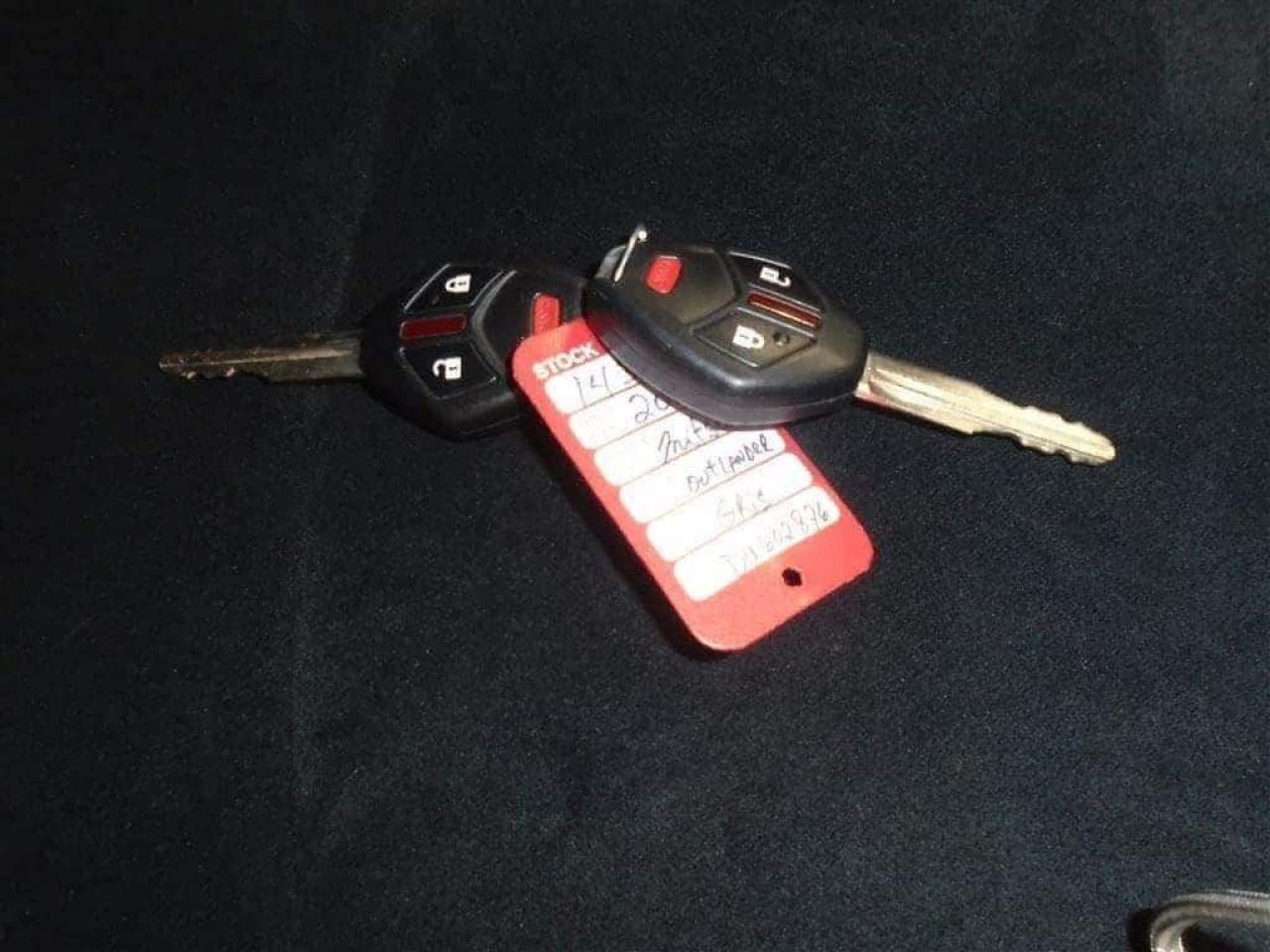 656076