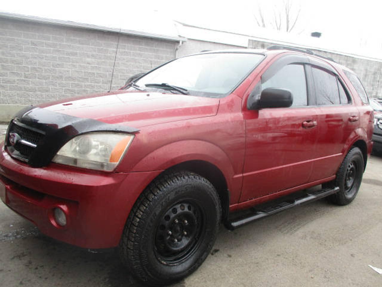 <a href=https://www.autoaubaine.com/Kia-Sorento-c7017379.html>https://www.autoaubaine.com/Kia-Sorento-c7017379.html</a>

** DÉMARREUR A DISTANCE - 4x4 - MARCHE-PIEDS **
2004 Kia Sorento, 6 Cyl 3.5 L, AUTOMATIQUE, 181 000 KM,
Groupe Électrique, Climatiseur, Régulateur de Vitesse, 4x4, AWD, 4WD,
Mags de Roues PNEU ÉTÉ, ROUES ET PNEUS HIVER FLAMBANT NEUF INCLUS,
DÉMARREUR A DISTANCE, MARCHE-PIEDS, 4x4 FONCTIONNEL,
PARTEZ AVEC UN BEAU VUS avec DÉMARREUR ET PNEUS FLAMBANTS NEUFS,
MEMBRE AMVOQ.
OUVERT DU LUNDI AU SAMEDI.
GARANTIE PROLONGÉ DISPONIBLE.
FINANCEMENT DISPONIBLE
1re, 2e, 3e CHANCE AU CRÉDIT.
VISA/MASTERCARD/AMEX/INTÉRAC ACCEPTÉ.
Aucun véhicule provenant de lencan.
5280 Des Laurentides,Laval,H7K2J8.
450 963-8888.
www.autosbb.com