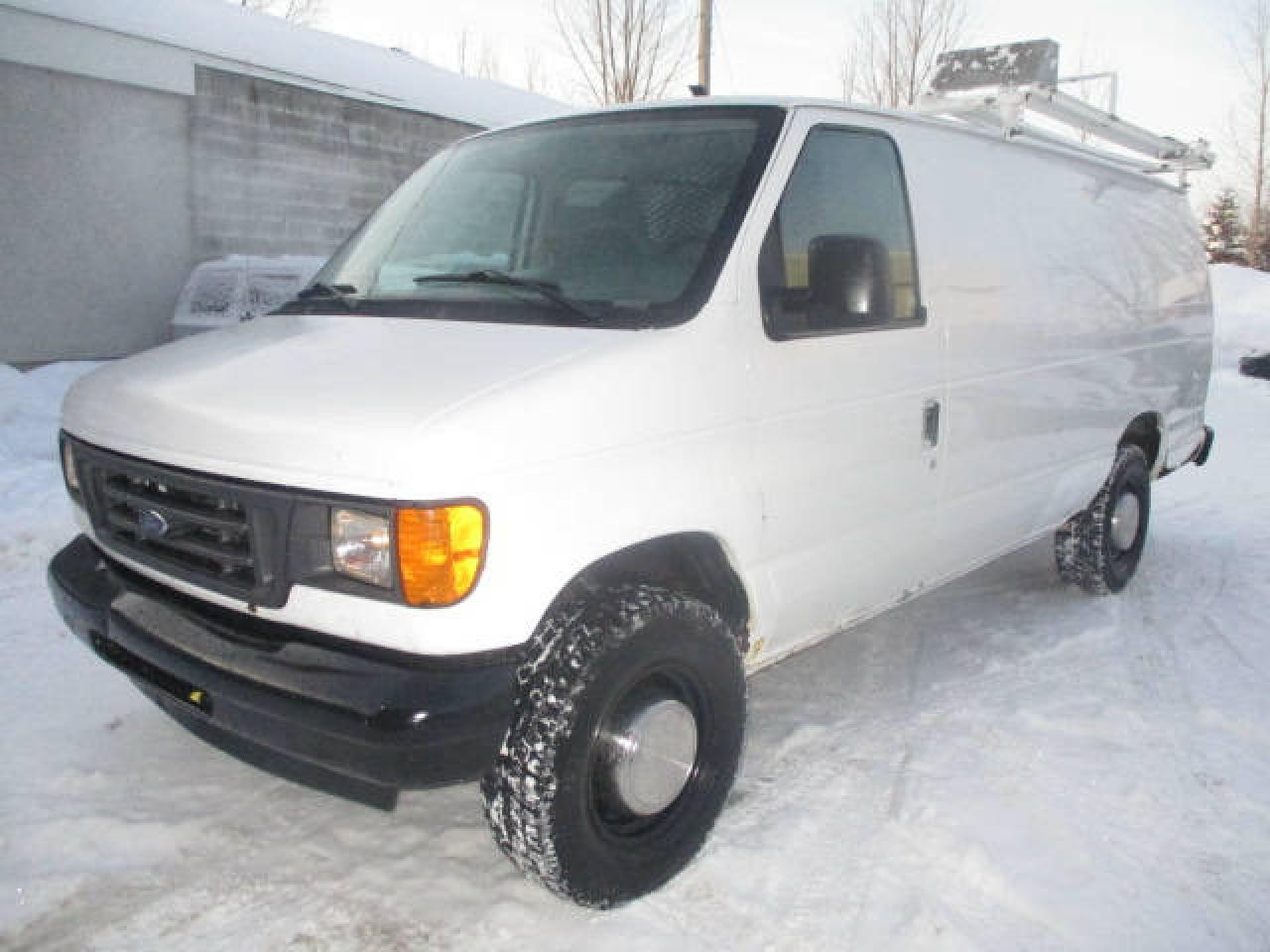 Used 2003 Ford 500 E-350 Super for sale in Laval, QC