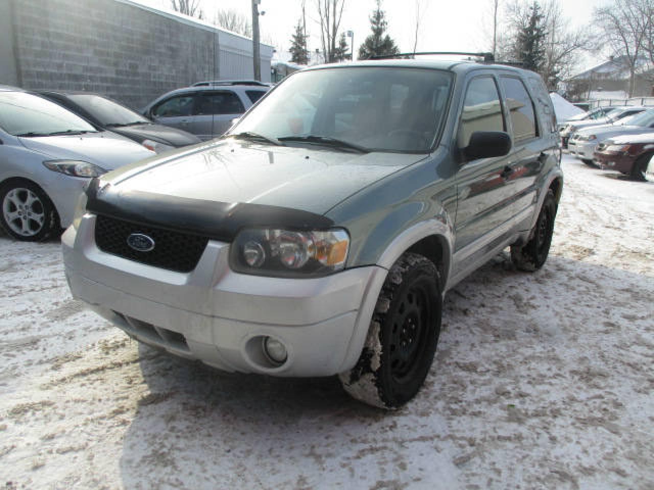 Used 2007 Ford Escape 4 RM, 4 portes, boîte automatique, XLT for sale in Laval, QC