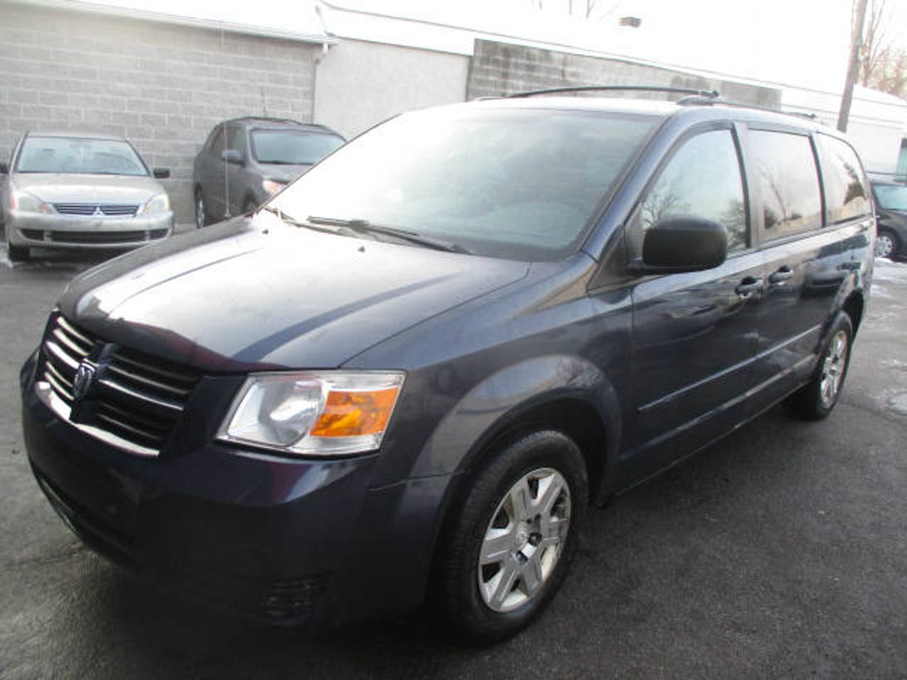 <a href=https://www.autoaubaine.com/Dodge-Grand Caravan-c7016502.html>https://www.autoaubaine.com/Dodge-Grand Caravan-c7016502.html</a>

2008 Dodge Grand Caravan, 6 Cyl 3.3 L, Automatique, 217 000 KM,
Groupe Électrique, Climatiseur, Régulateur de Vitesse, DÉMARREUR A DISTANCE,
STOW N GO, PRIX VENTE RAPIDE, ROULE BIEN, WOW, 4 BONS PNEUS HIVER,
BATTERIE/BEARINGS/FREINS/BUSHINGS NEUFS, WOW,
MEMBRE AMVOQ.
OUVERT DU LUNDI AU SAMEDI.
GARANTIE PROLONGÉ DISPONIBLE.
FINANCEMENT DISPONIBLE
1re, 2e, 3e CHANCE AU CRÉDIT.
VISA/MASTERCARD/AMEX/INTÉRAC ACCEPTÉ.
Aucun véhicule provenant de lencan.
5280 Des Laurentides,Laval,H7K2J8.
450 963-8888.
www.autosbb.com