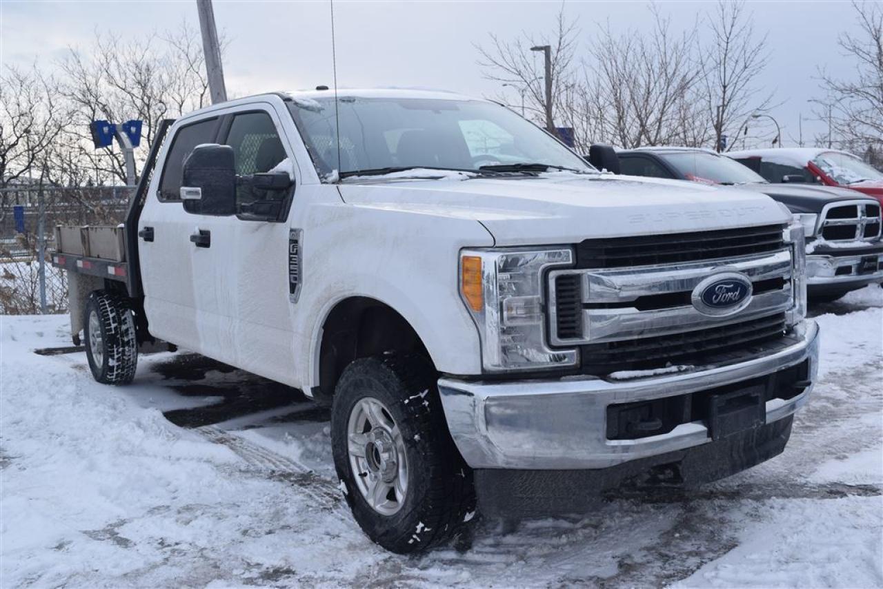 Used 2017 Ford F-350 Xlt Plateforme Crew for sale in St-Hubert, QC