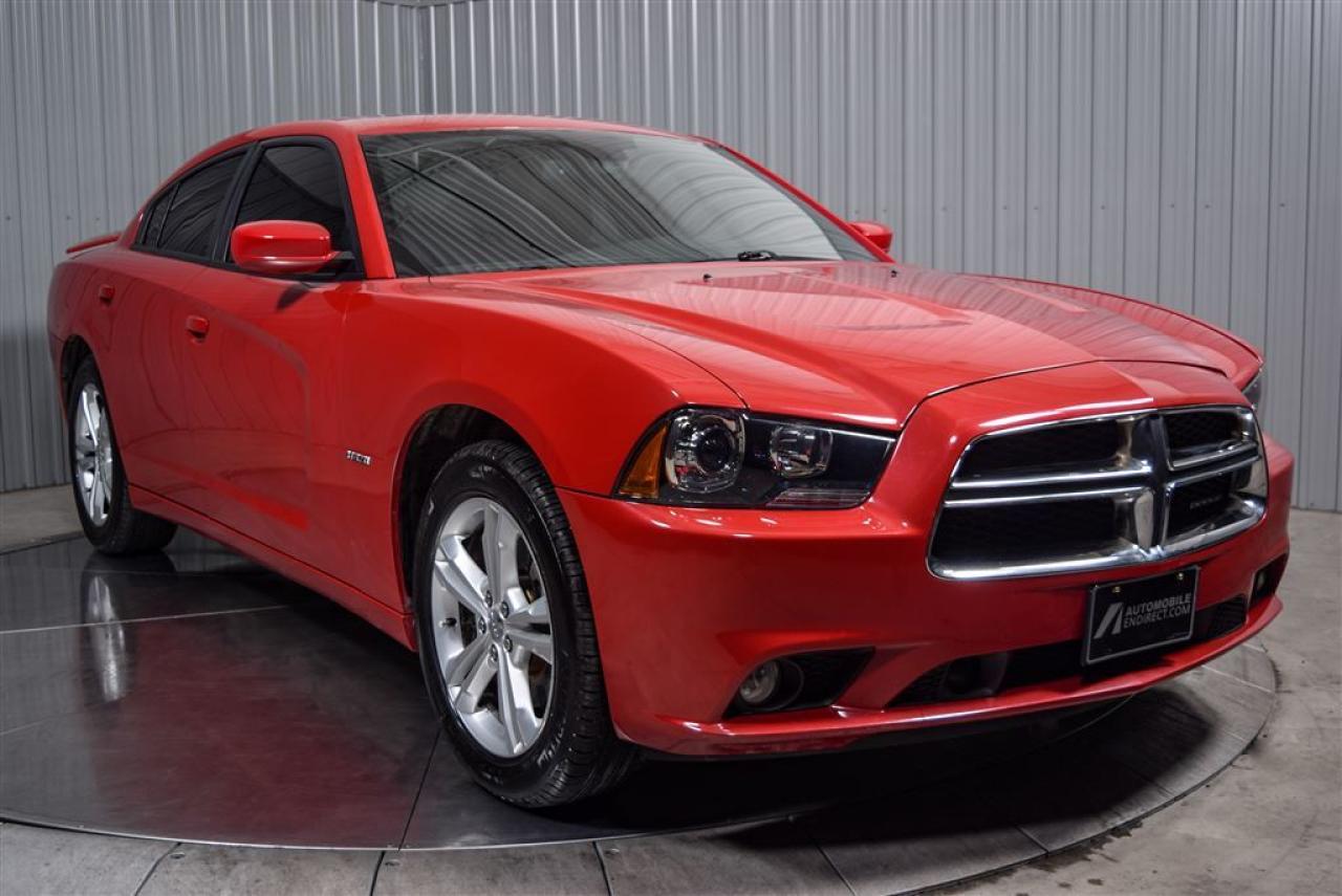 Used 2011 Dodge Charger R/t Cuir Rouge for sale in St-Hubert, QC