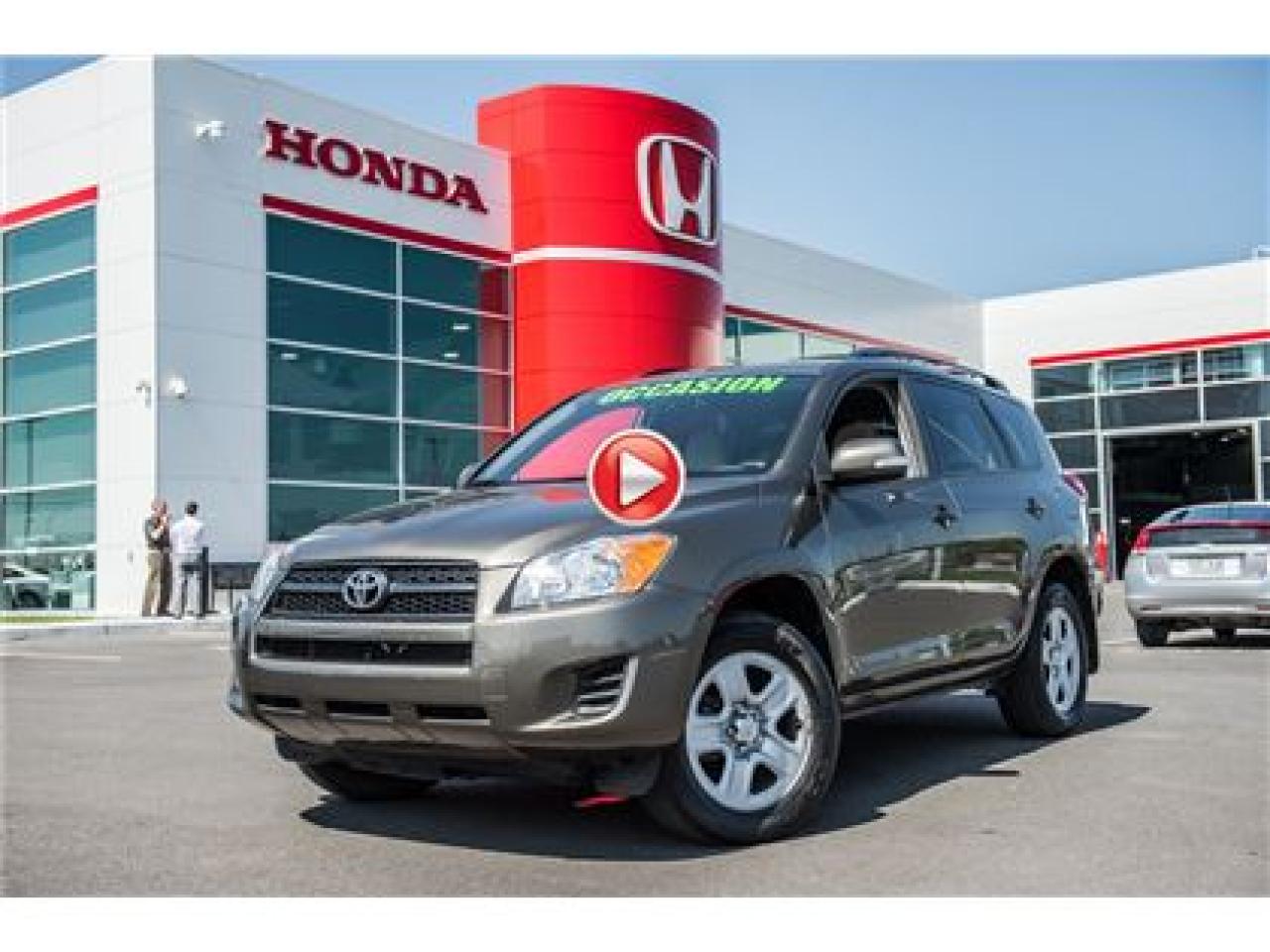 Used 2012 Toyota RAV4 BASE for sale in Terrebonne, QC