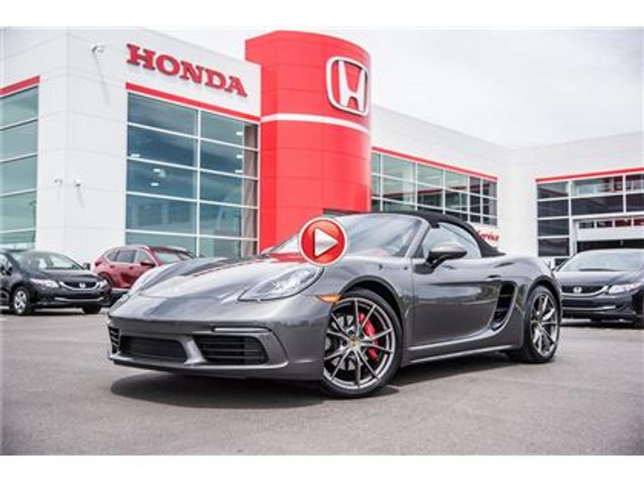 <a href=https://www.autoaubaine.com/Porsche-718 Boxster-c6843394.html>https://www.autoaubaine.com/Porsche-718 Boxster-c6843394.html</a>

PORSCHE  718 BOXSTER S 2017 , SEULEMENT 1000KM , VOITURE NEUVE , TOUT ÉQUIPÉ ! Votre concessionnaire Lallier Honda 40-640 vous offre des véhicules doccasion pour tous les budgets au meilleur prix. Choisissez parmi Acura, BMW, Buick, Chevrolet, Dodge, Ford, GMC, Honda, Hyundai, Jeep, Kia, Lexus, Mazda, Mercedes-Benz, Mitsubishi, Nissan, Pontiac, Saturn, Subaru, Suzuki, Toyota, Volkswagen. Nos véhicules usagés sont offerts à un taux de financement avantageux en plus doffrir la garantie Lallier exclusive sur le groupe motopropulseur. Chaque véhicule est en excellente condition mécanique et esthétique, cest garanti! Nous fournissons le rapport daccident CarProof pour vous assurer une tranquillité desprit supplémentaire. Consultez la fiche du véhicule doccasion qui vous intéresse pour en connaître les détails techniques et en faire le visionnement sous plusieurs angles.Votre concessionnaire Lallier Honda Repentigny vous offre des véhicules doccasion pour tous les budgets au meilleur prix. Choisissez parmi Acura, BMW, Buick, Chevrolet, Dodge, Ford, GMC, Honda, Hyundai, Jeep, Kia, Lexus, Mazda, Mercedes-Benz, Mitsubishi, Nissan, Pontiac, Saturn, Subaru, Suzuki, Toyota, Volkswagen. Nos véhicules usagés sont offerts à un taux de financement avantageux en plus doffrir la garantie Lallier exclusive sur le groupe motopropulseur. Chaque véhicule est en excellente condition mécanique et esthétique, cest garanti! Nous fournissons le rapport daccident CarProof pour vous assurer une tranquillité desprit supplémentaire. Consultez la fiche du véhicule doccasion qui vous intéresse pour en connaître les détails techniques et en faire le visionnement sous plusieurs angles.
