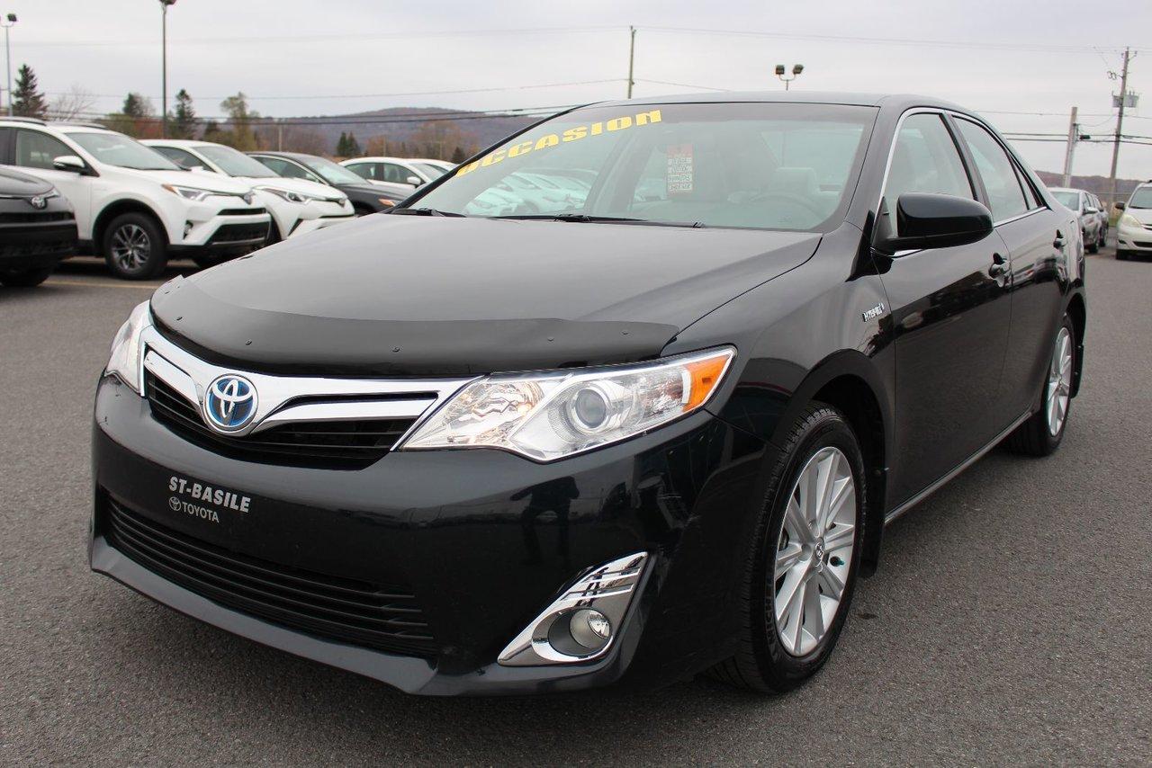 Used 2013 Toyota Camry Hybride Xle Gps Mags Toit for sale in St-Basile-le-Grand, QC
