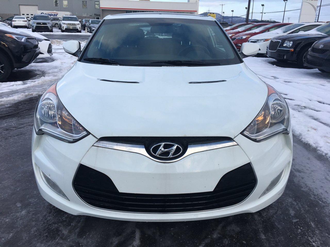 Used 2013 Hyundai Veloster Tech Cuir Toit Pano for sale in St-Basile-le-Grand, QC